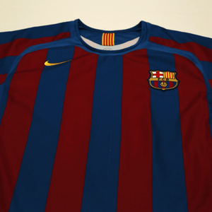 2005/06 Ronaldinho #10 Barcelona Vintage Nike Home Football Shirt (M)