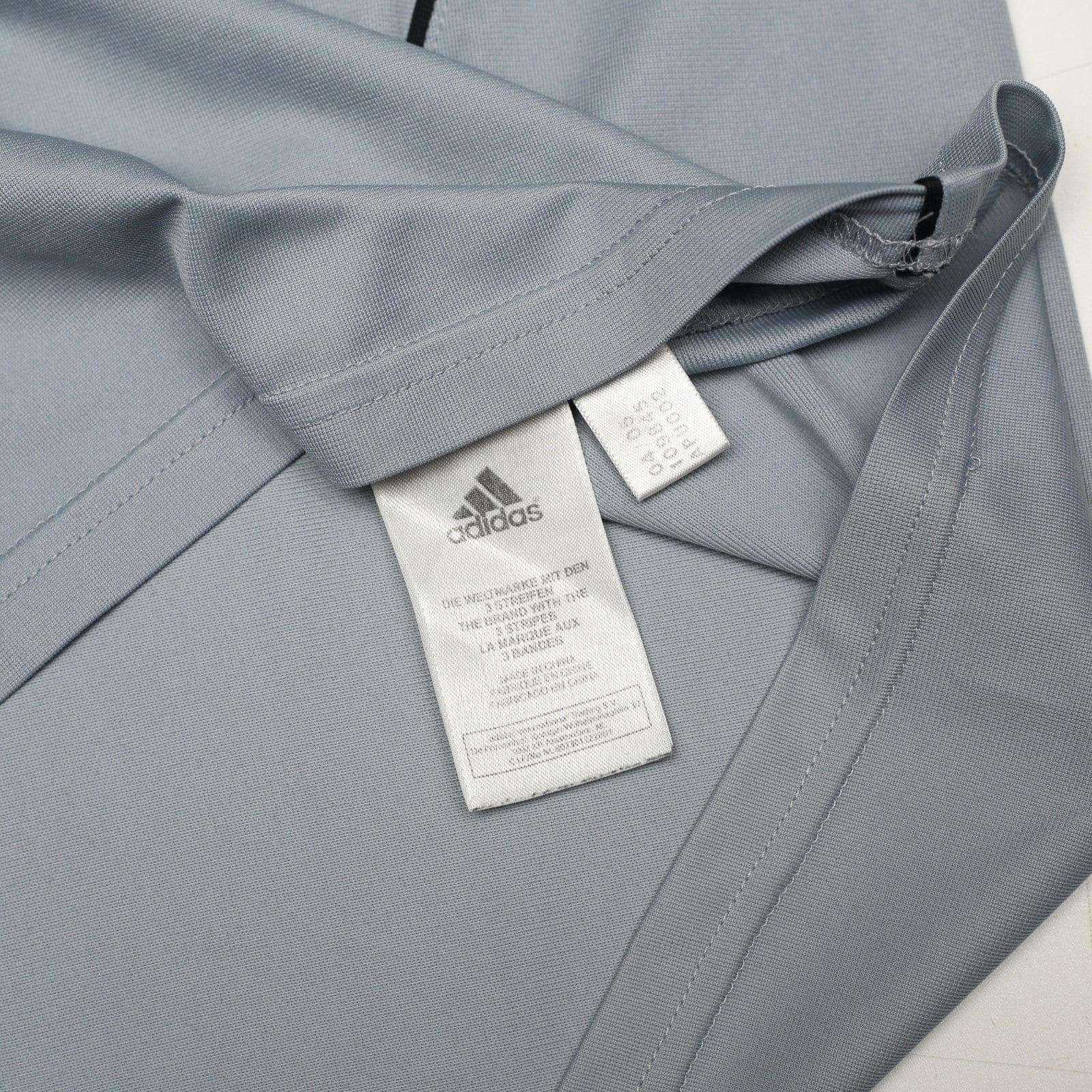 2005/06 Zidane #5 Real Madrid Vintag adidas Third Football Shirt (M)