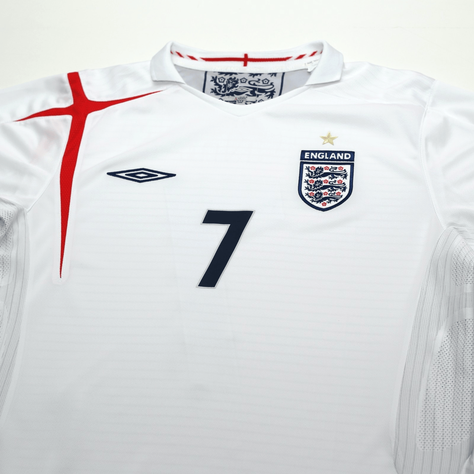 2005/07 Beckham #7 England Vintage Umbro Home Football Shirt (L) WC 2006