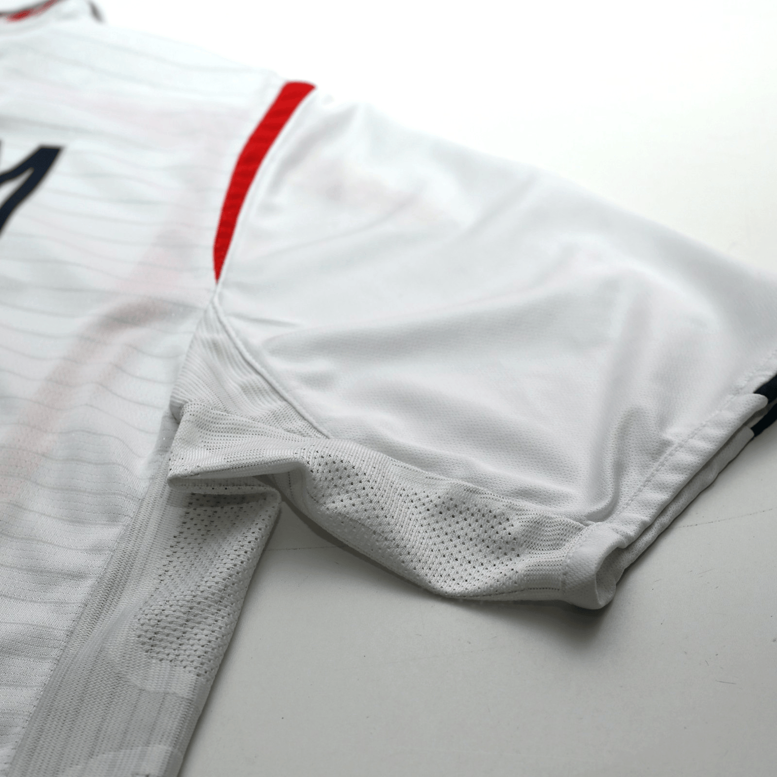 2005/07 Beckham #7 England Vintage Umbro Home Football Shirt (L) WC 2006