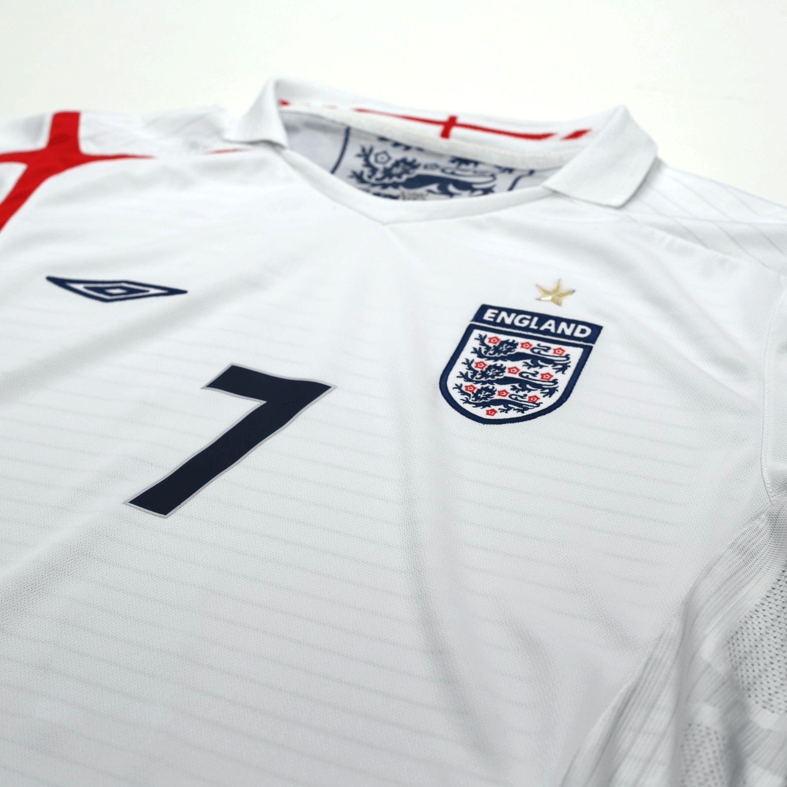 2005/07 Beckham #7 England Vintage Umbro Home Football Shirt (L) WC 2006