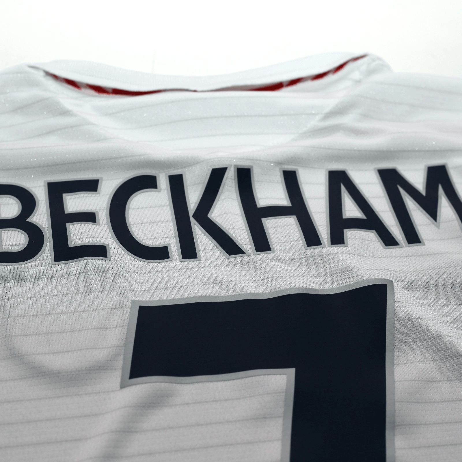 2005/07 Beckham #7 England Vintage Umbro Home Football Shirt (L) WC 2006