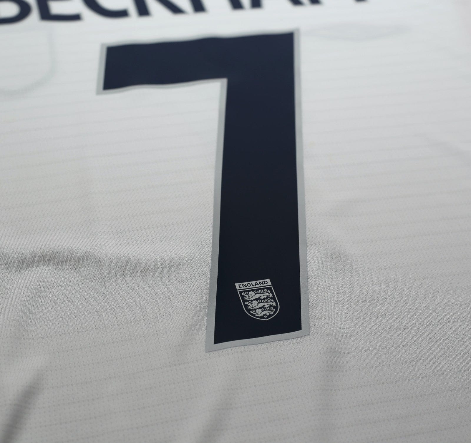 2005/07 BECKHAM #7 England Vintage Umbro Home Football Shirt (XL) WC 2006