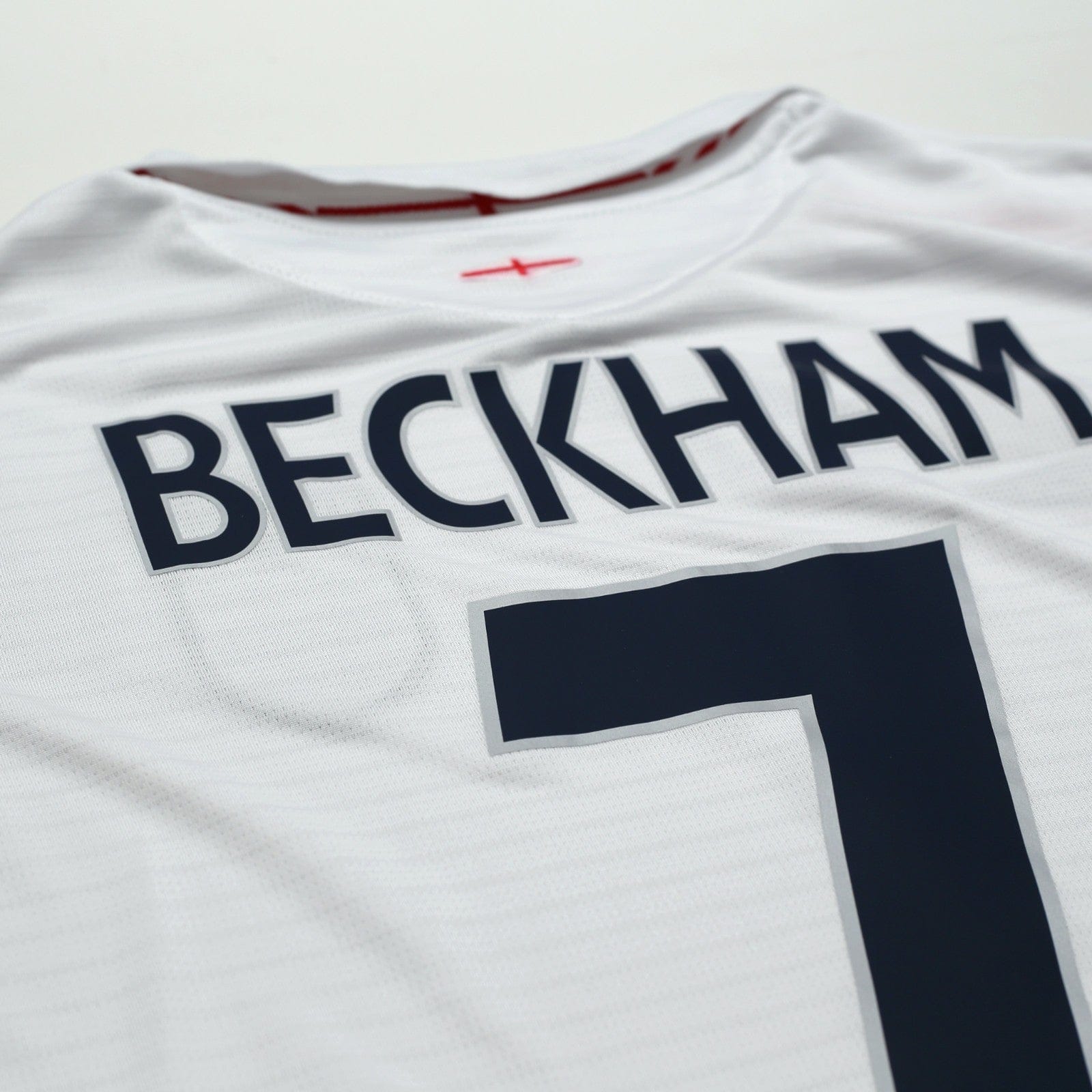 2005/07 Beckham #7 England Vintage Umbro Home Football Shirt (XL) WC 2006