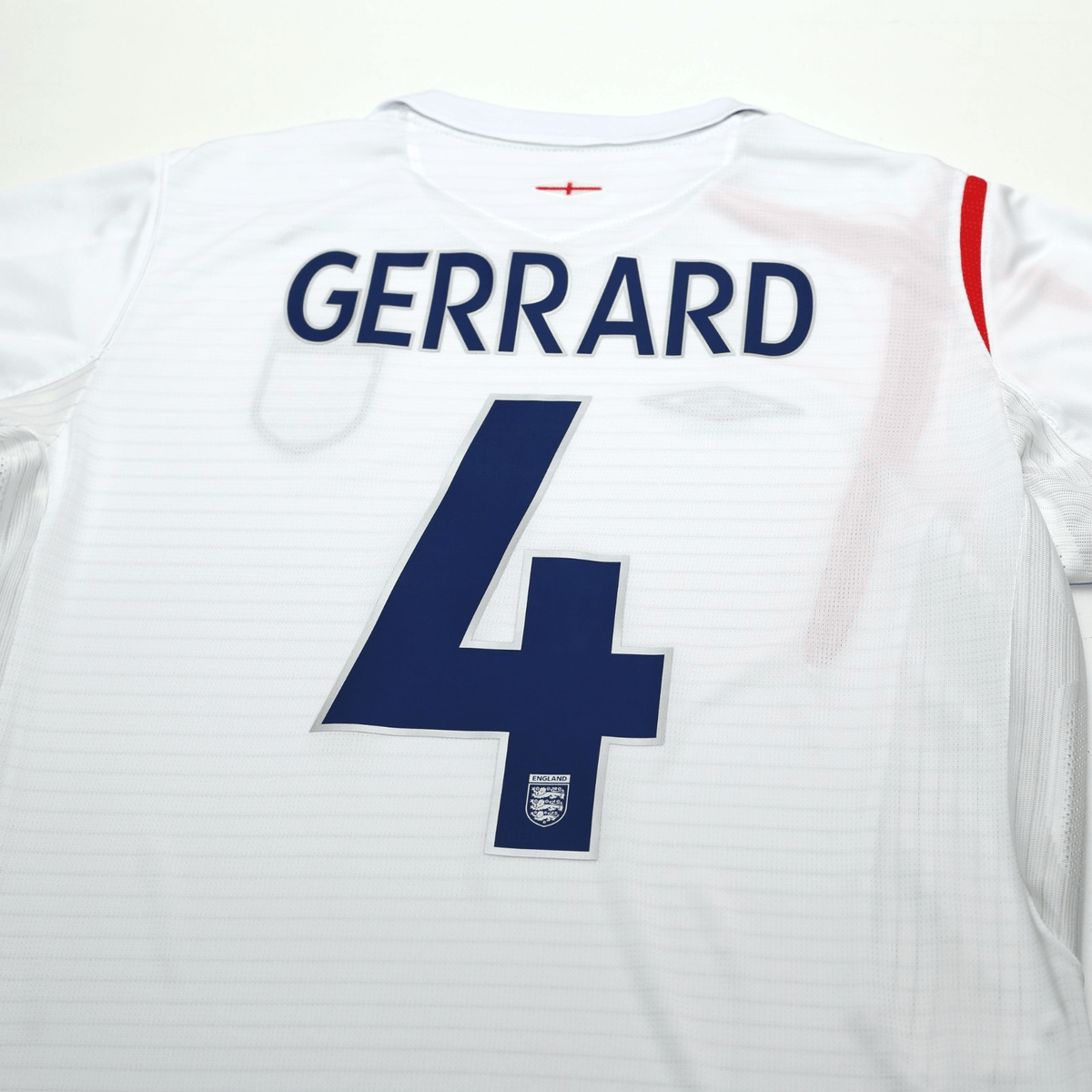 2005/07 Gerrard #4 England Vintage Umbro Home Football Shirt (L) WC 2006