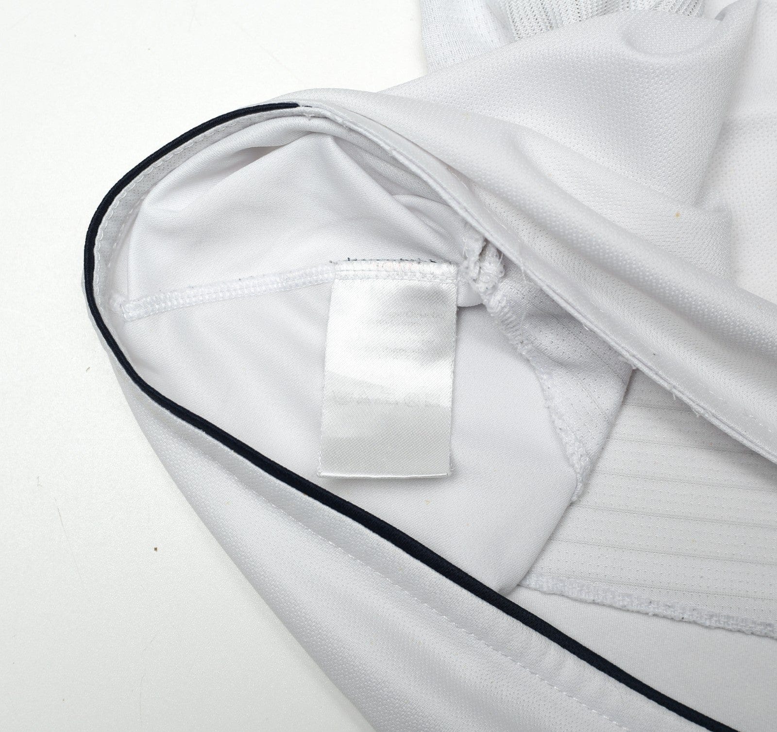 2005/07 J. COLE #11 England Vintage Umbro Home Football Shirt XXL World Cup 2006