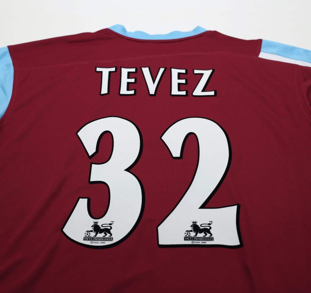 2005/07 TEVEZ #32 West Ham Vintage Reebok Football Shirt (M)