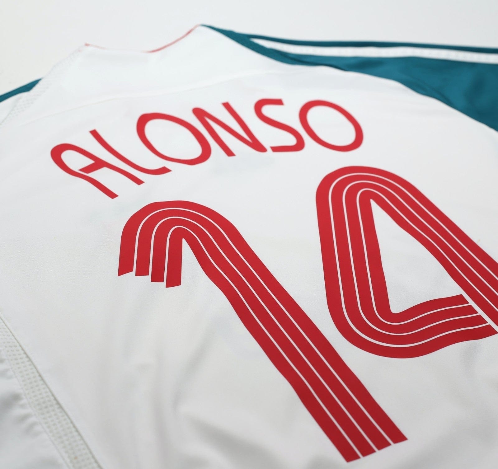 2006/07 ALONSO #14 Liverpool Vintage adidas European Third Football Shirt (M)