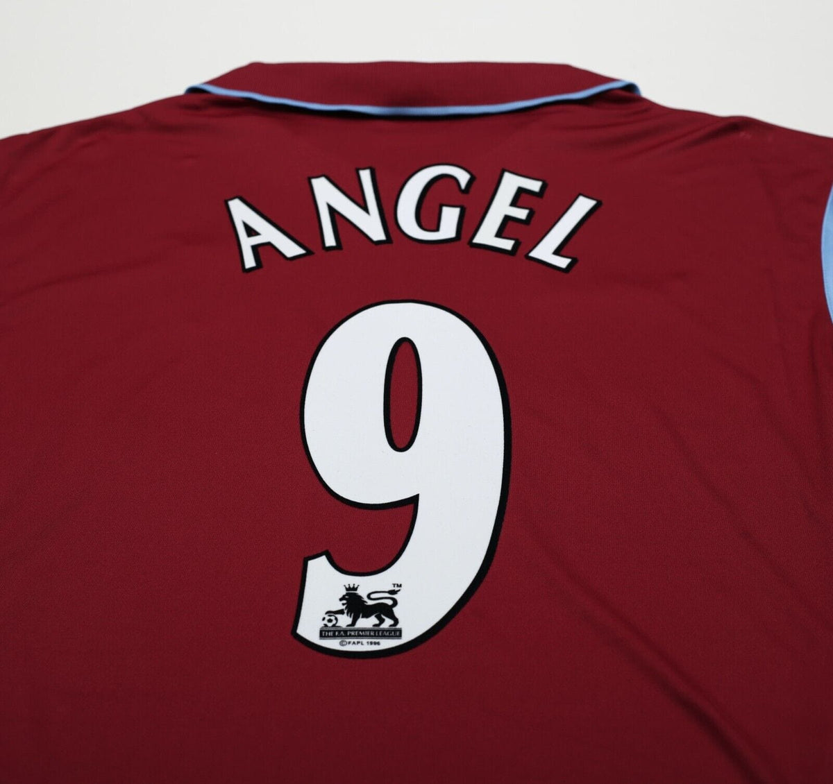 2006/07 ANGEL #9 Aston Villa Vintage Hummel Home Football Shirt (S/M)