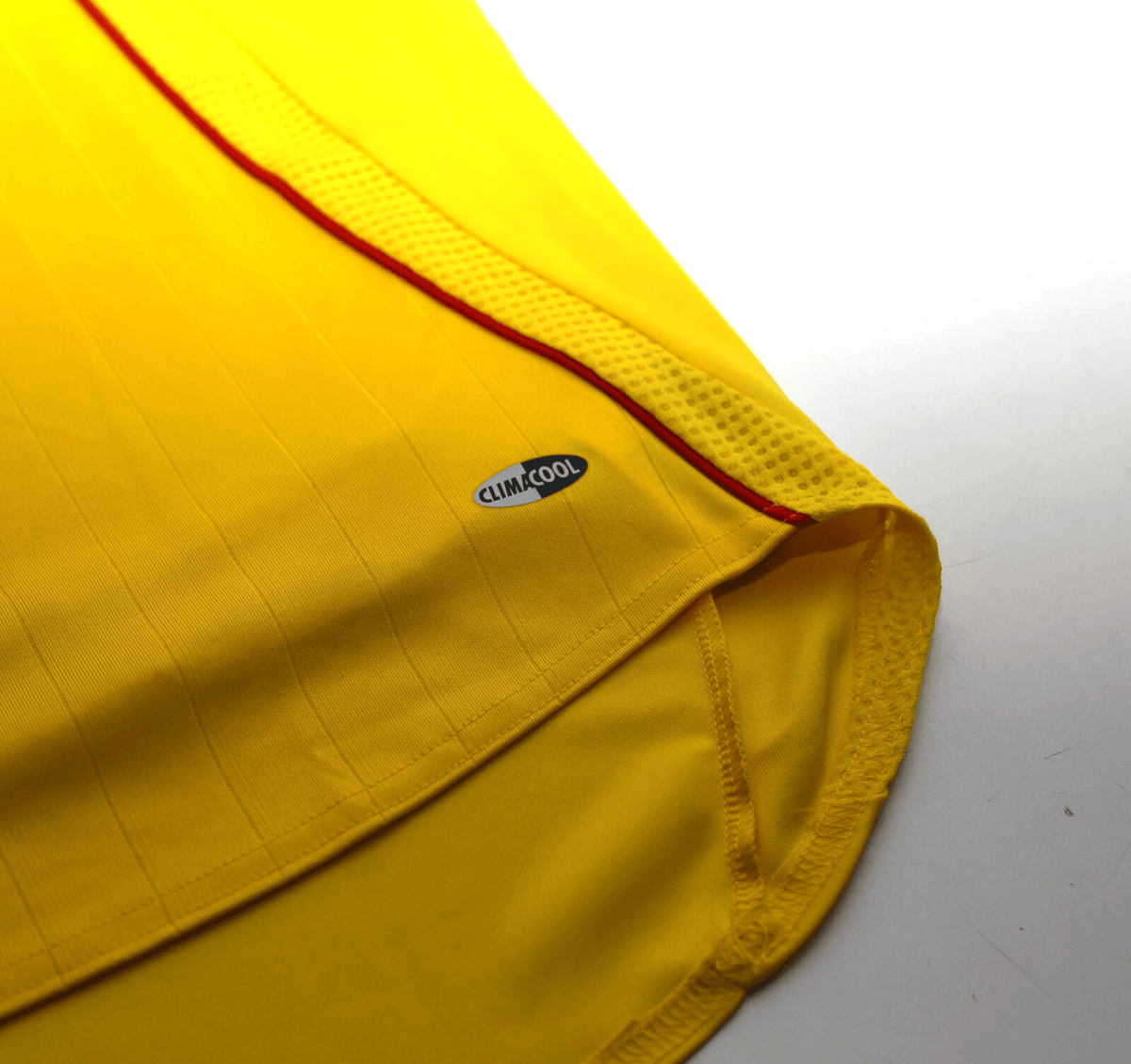 2006/07 CROUCH #15 Liverpool Vintage adidas European Away Football Shirt (M)