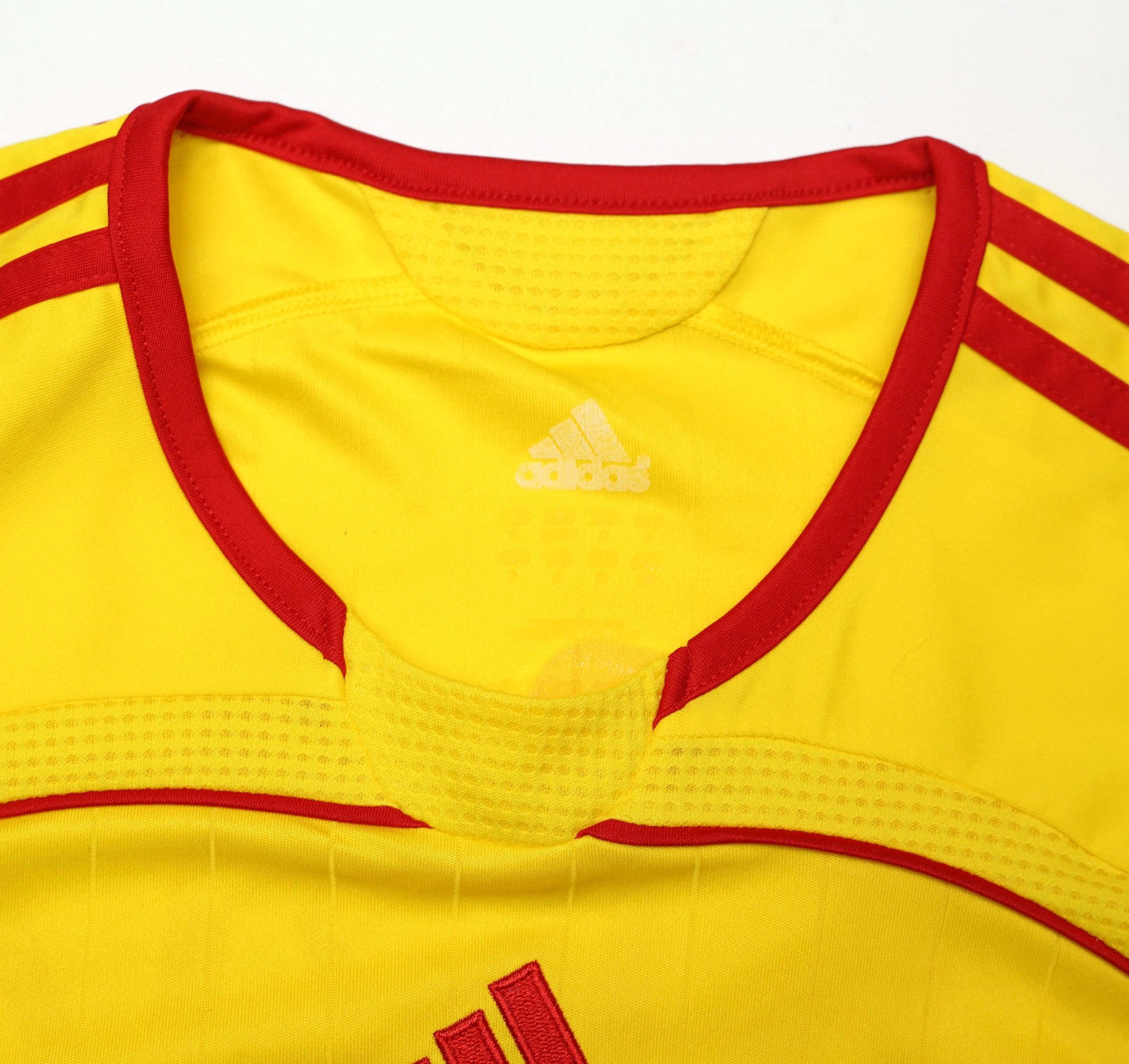 2006/07 GERRARD #8 Liverpool Vintage adidas Away Football Shirt (S)