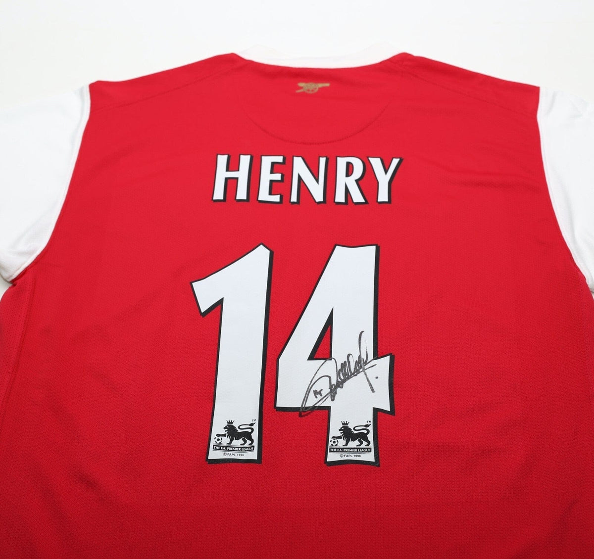 2006/07 HENRY #14 Arsenal Vintage Nike Home Football Shirt (M) SIGNED