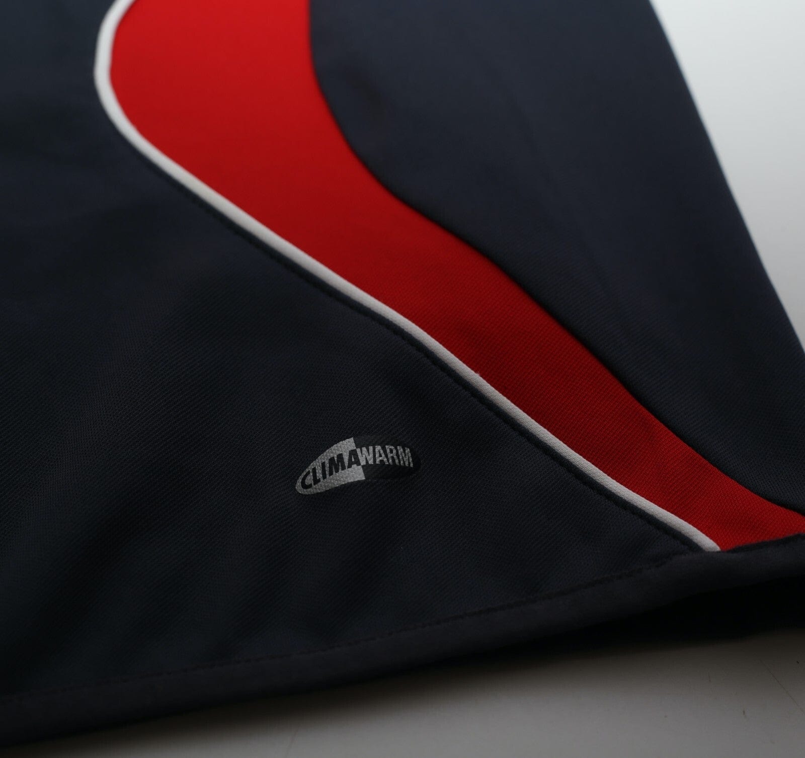 2006/07 LIVERPOOL Vintage adidas Climawarm Football Sweatshirt (L)