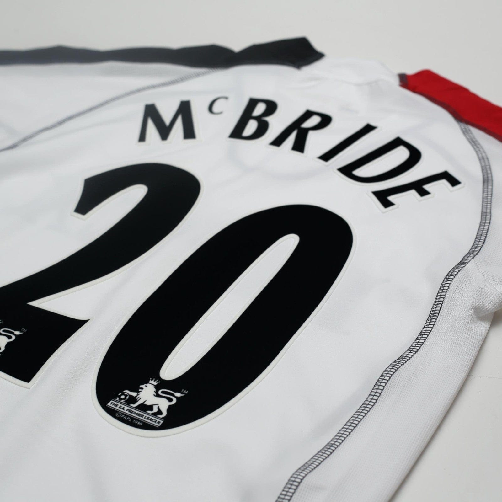 2006/07 McBride #20 Fulham Vintage PUMA Home Football Shirt (S)
