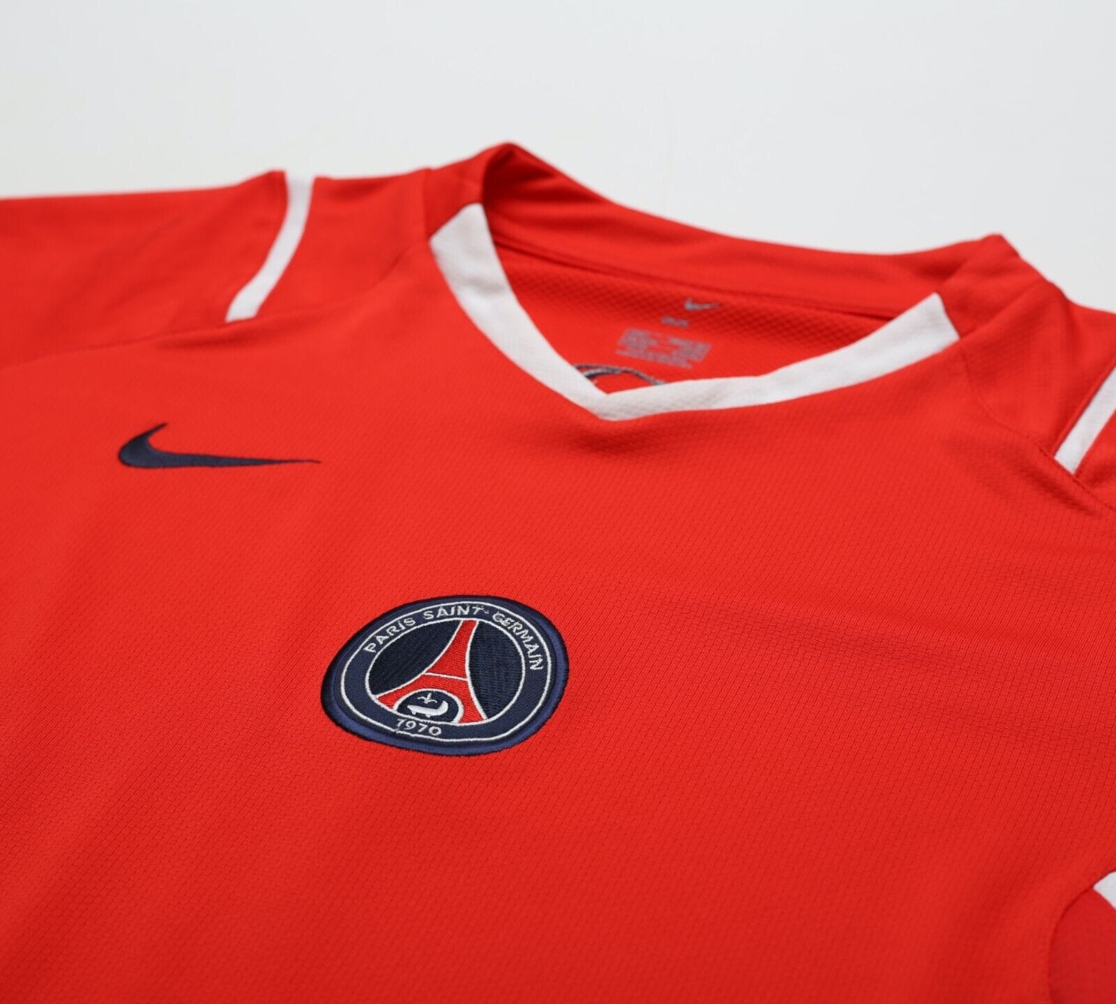 2006 07 vintage PSG training shirt Size L Classic Nike kit Football Shirt Collective