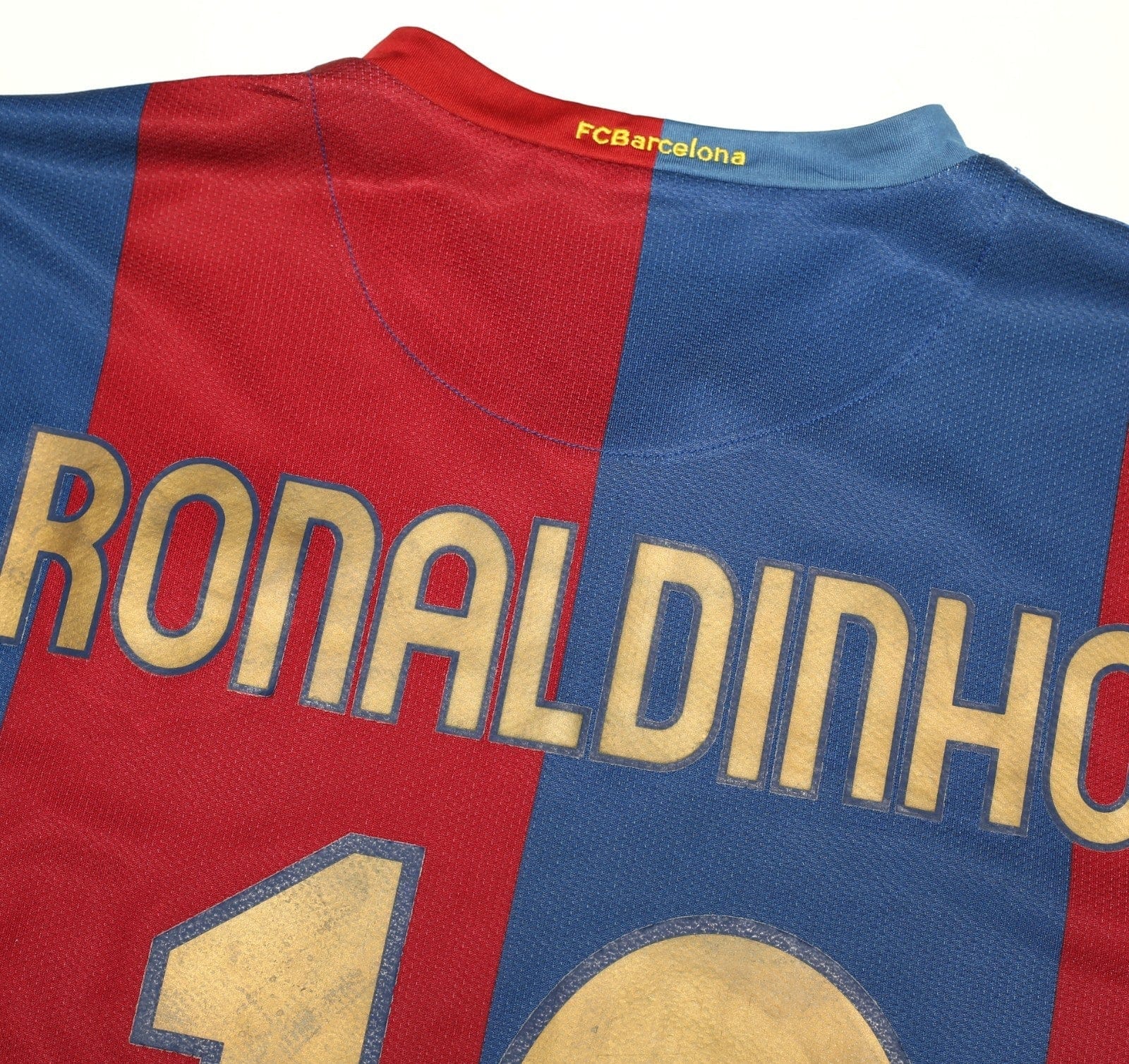 2006/07 RONALDINHO #10 Barcelona Vintage Nike Home Football Shirt (M)