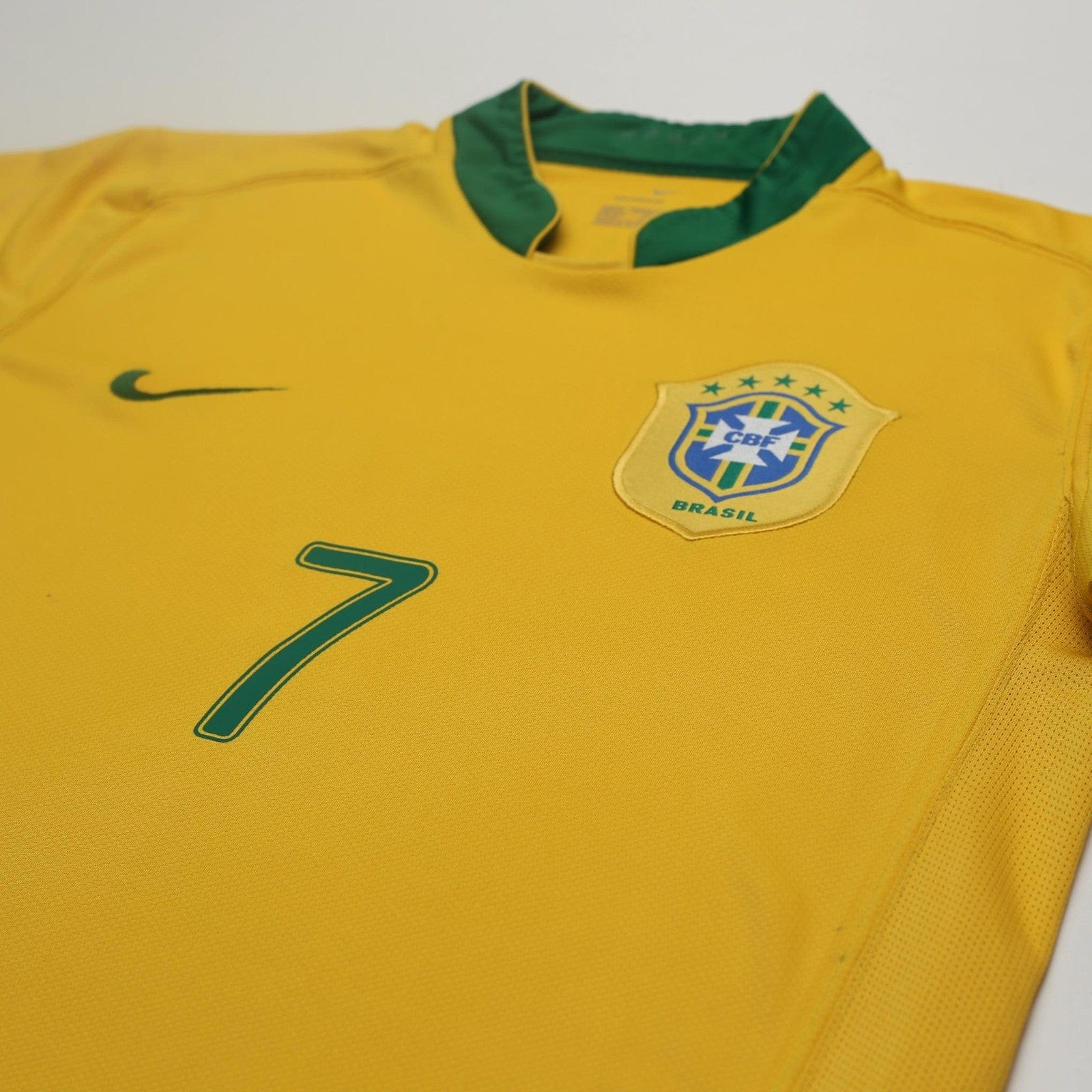 2006/08 Adriano #7 Brazil Vintage Nike Home Football Shirt (M) World Cup 06