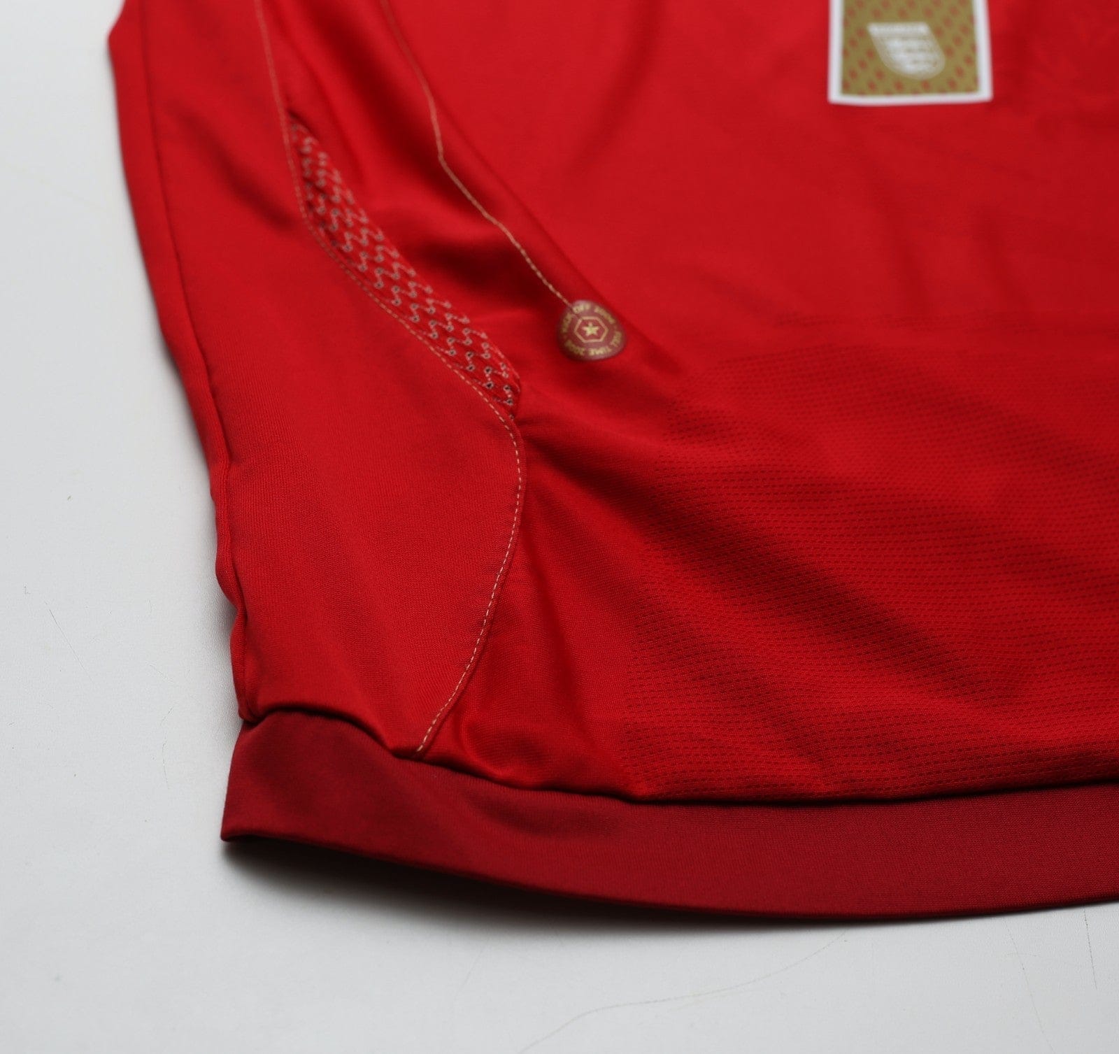 2006/08 BECKHAM #7 England Vintage Umbro Away Football Shirt (L)