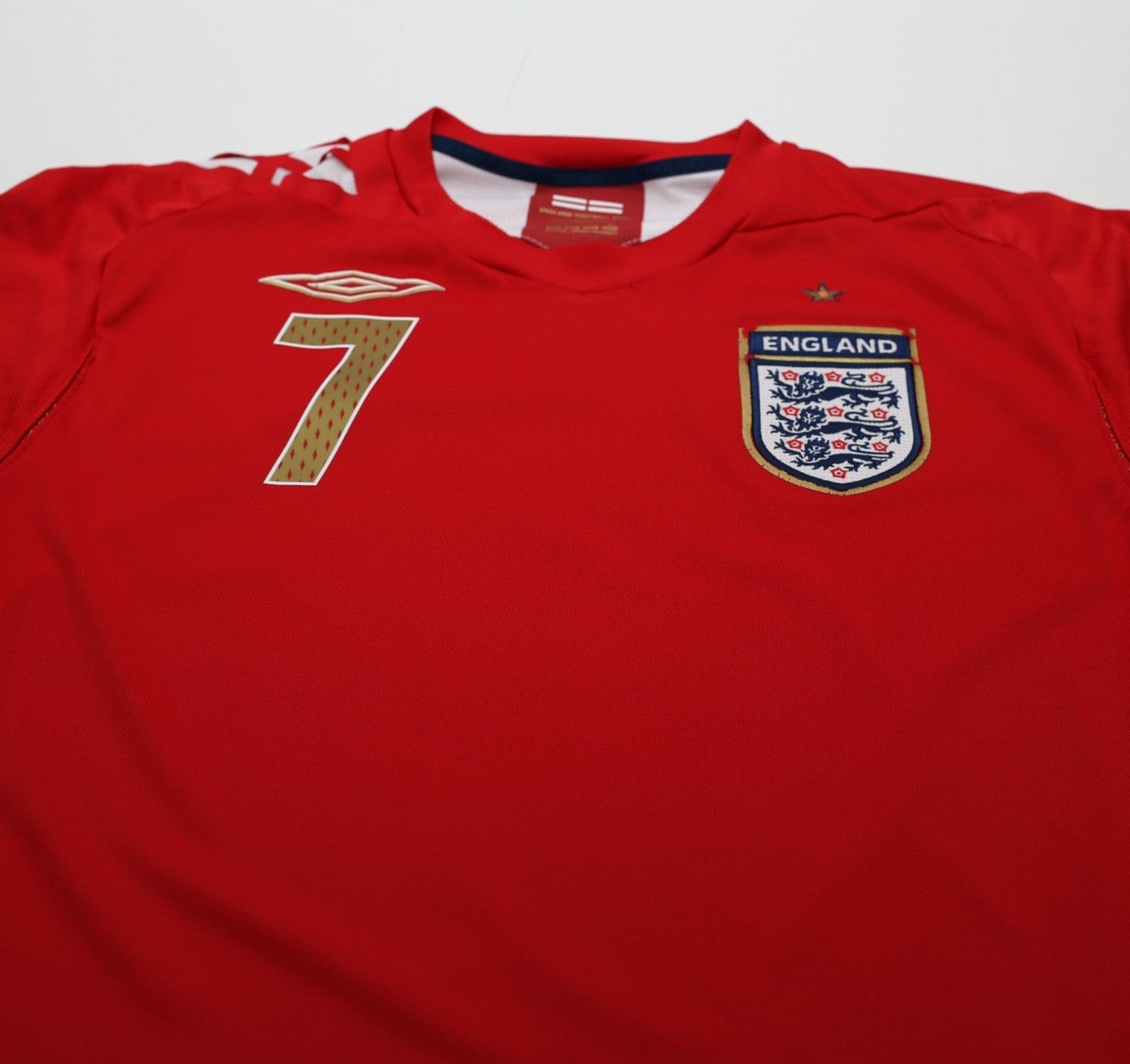 2006/08 BECKHAM #7 England Vintage Umbro Away Football Shirt (L)
