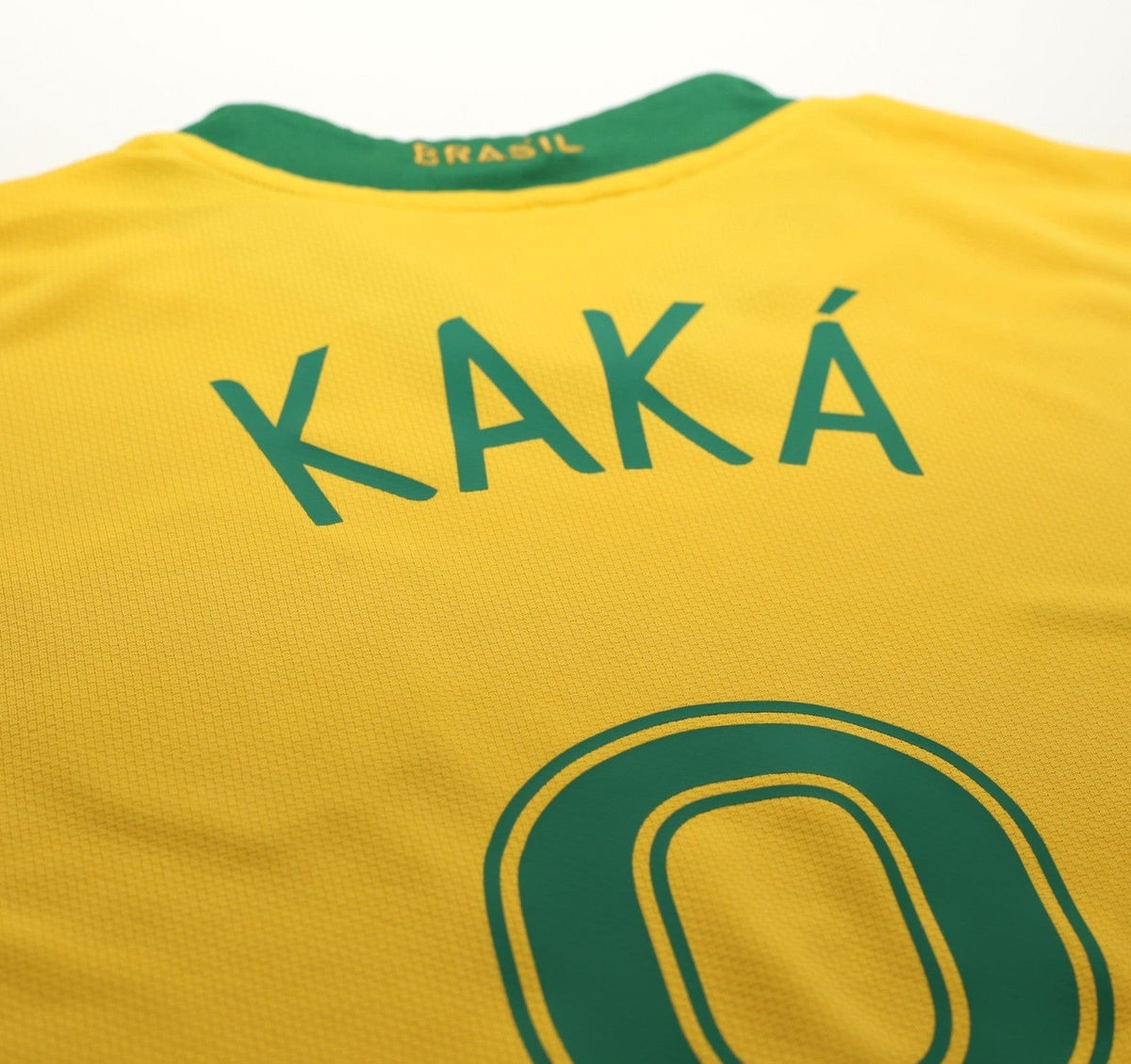 2006/08 KAKA #8 Brazil Vintage Nike World Cup 06 Home Football Shirt (L)