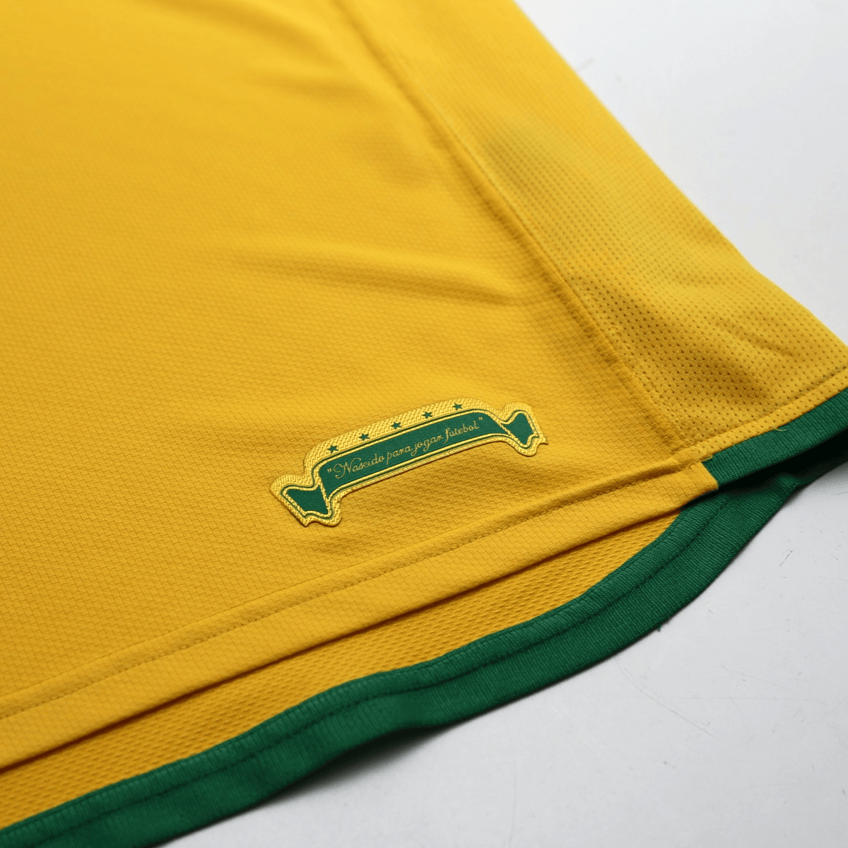 2006/08 Kaka #8 Brazil Vintage Nike World Cup 06 Home Football Shirt (M)