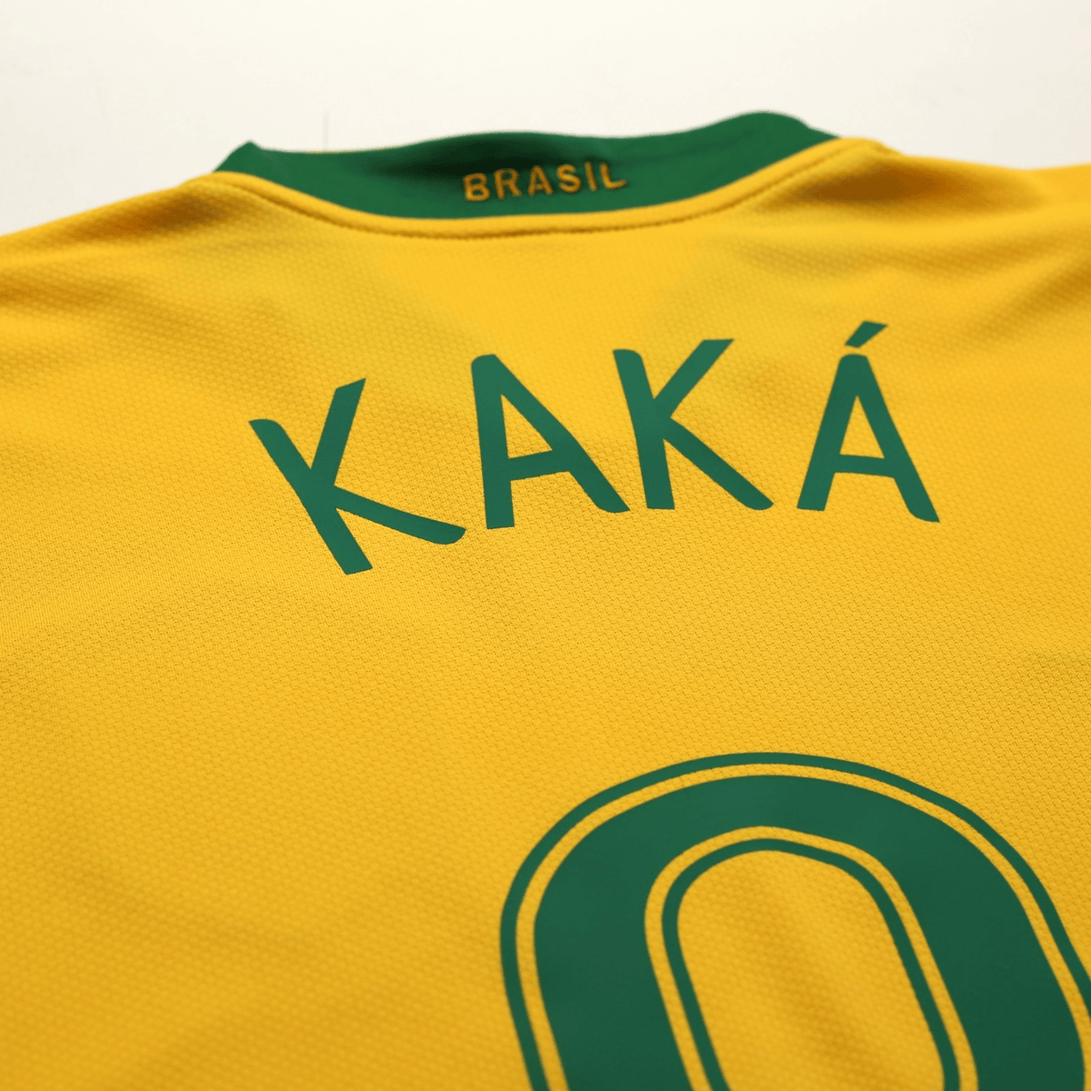 2006/08 Kaka #8 Brazil Vintage Nike World Cup 06 Home Football Shirt (M)