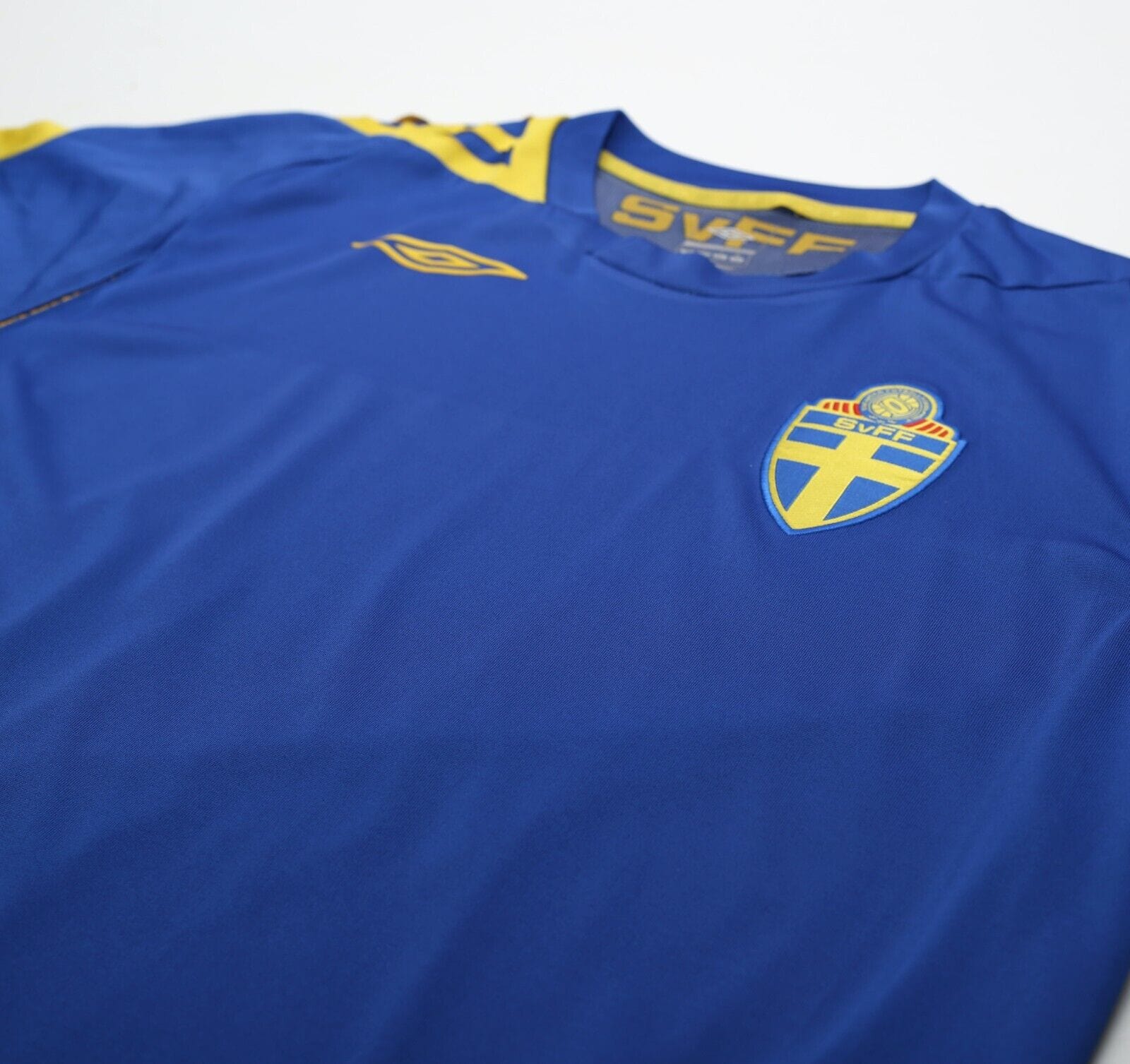 2006/08 Sweden Vintage Umbro Away Football Shirt (L)