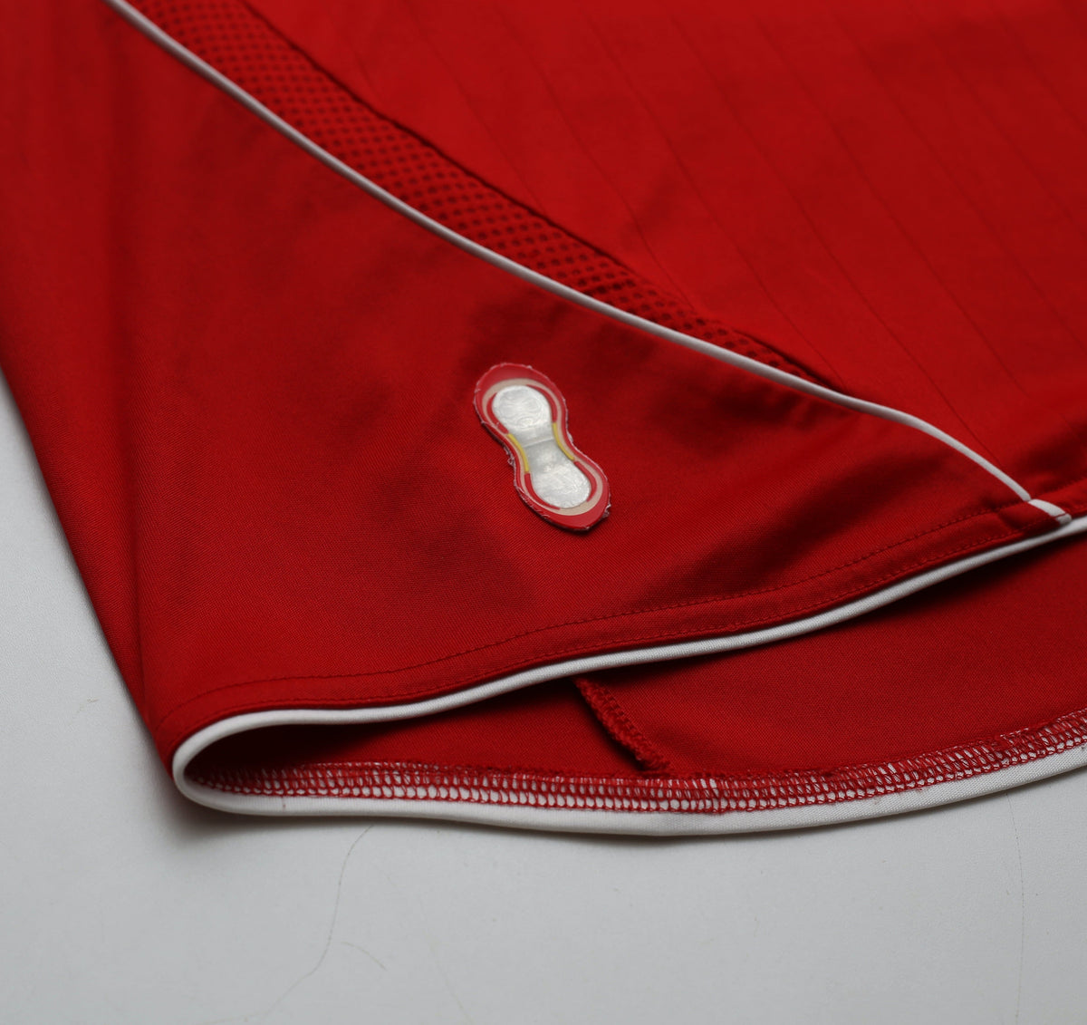 2006/08 TORRES #9 Liverpool Vintage adidas Home Football Shirt (L)