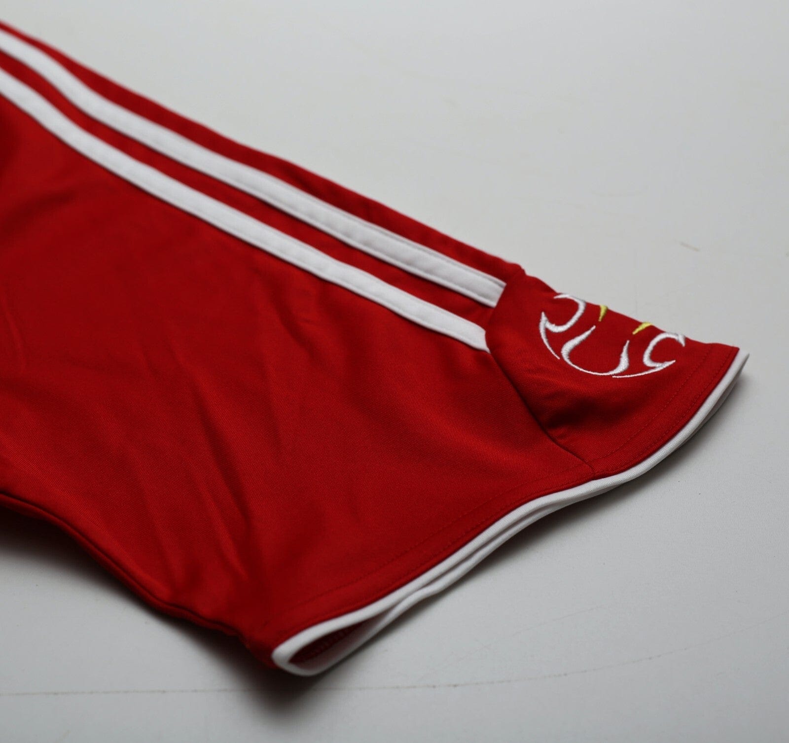 2006/08 TORRES #9 Liverpool Vintage adidas Home Football Shirt (S)