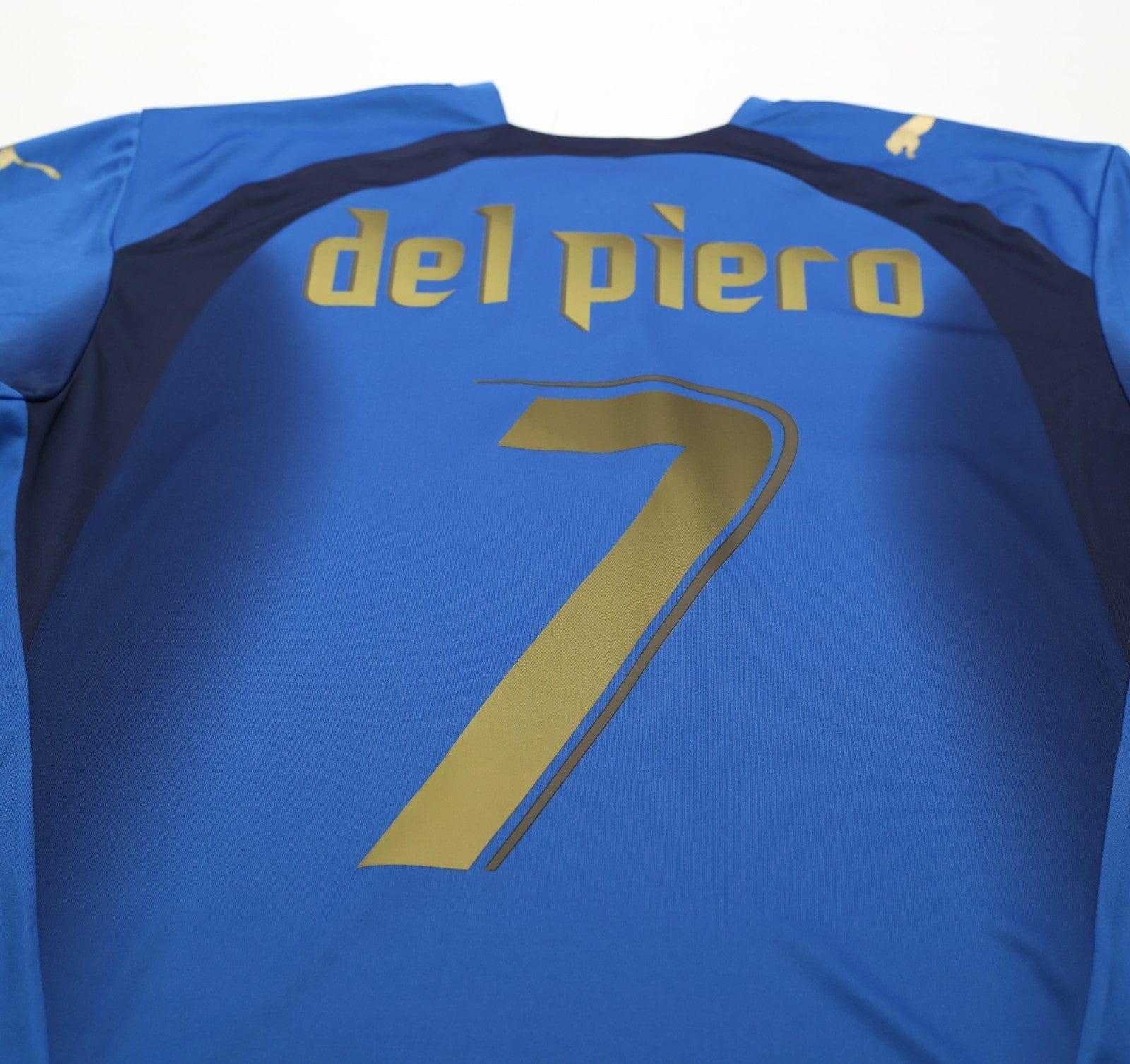 2006 DEL PIERO #7 Italy Vintage PUMA Home Football Shirt (M) WC 2006