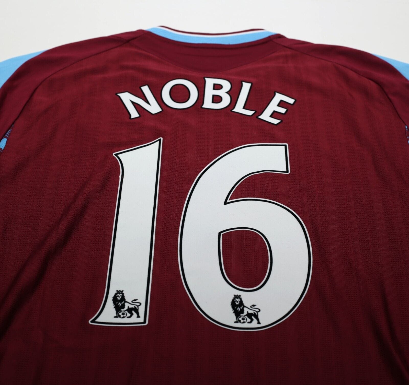 2007/08 NOBLE #16 West Ham United Vintage Umbro Football Shirt (L)