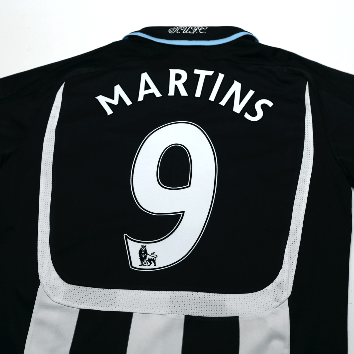 2007/09 Martins #9 Newcastle United Vintage adidas Home Football Shirt (M)