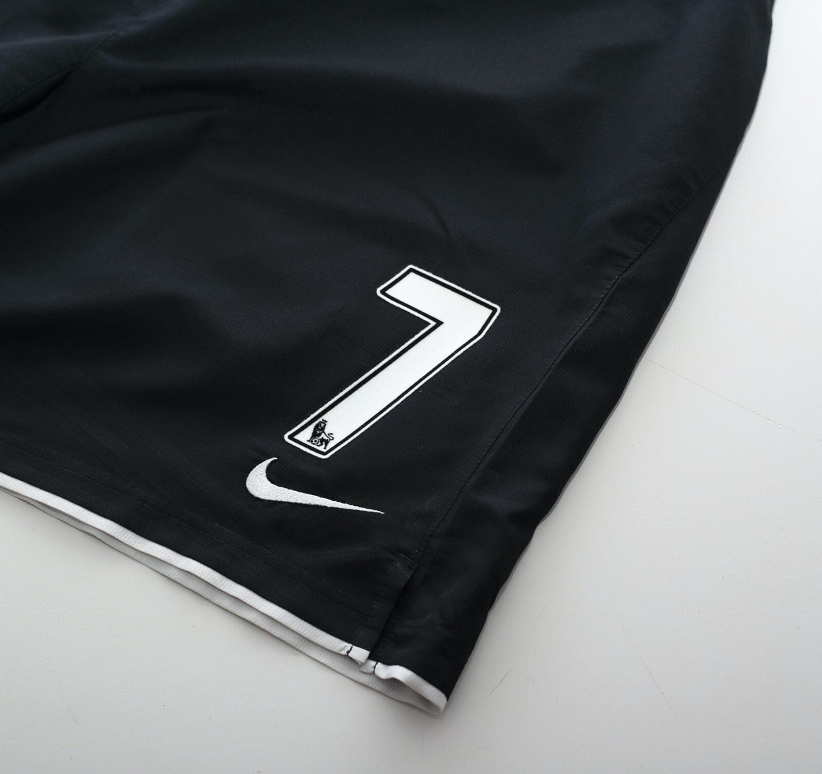 2007/09 RONALDO #7 Manchester United Vintage Nike Away Football Shorts (L) 34/36