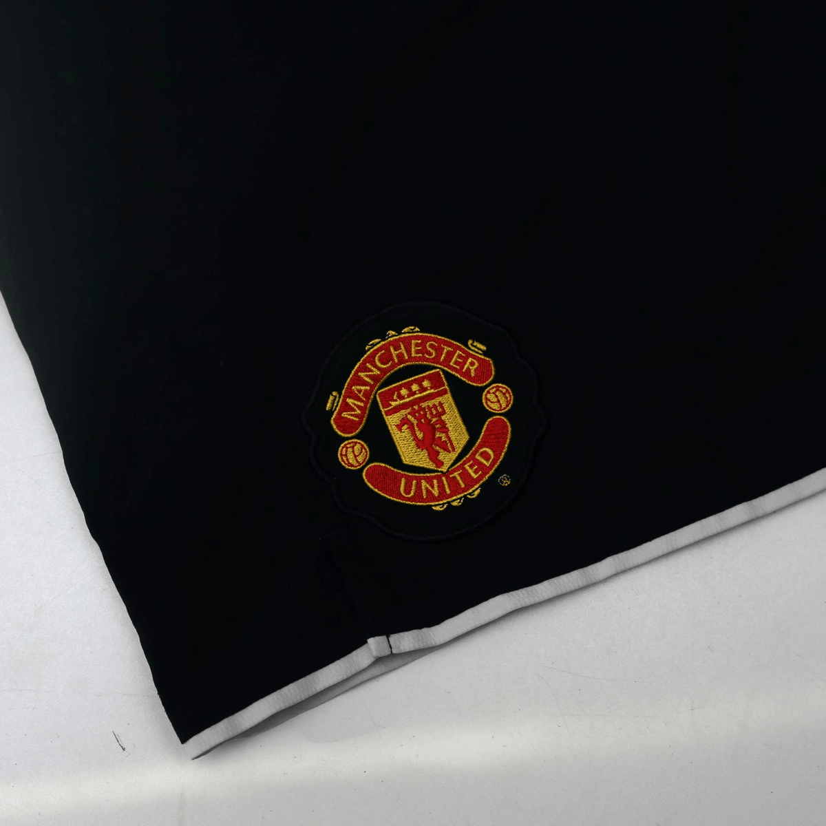 2007/09 Ronaldo #7 Manchester United Vintage Nike Home Football Shorts (S) 28/30