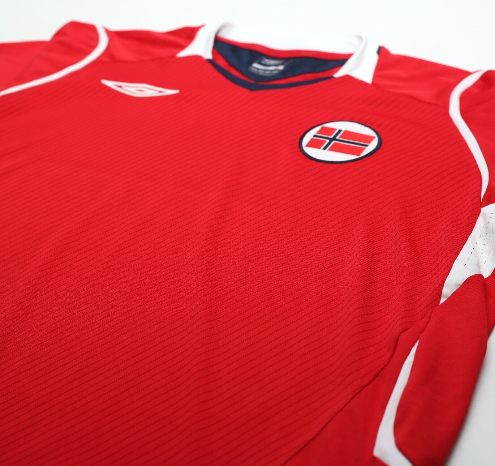 2008/09 NORWAY Vintage Umbro Home Football Shirt (L)