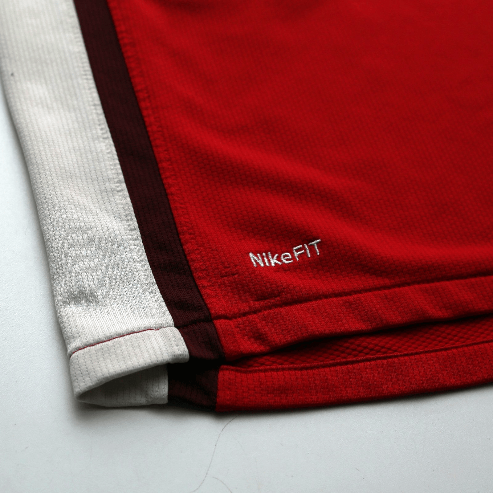 2008/10  Arshavin #23 Arsenal Vintage Nike Home Football Shirt (M)