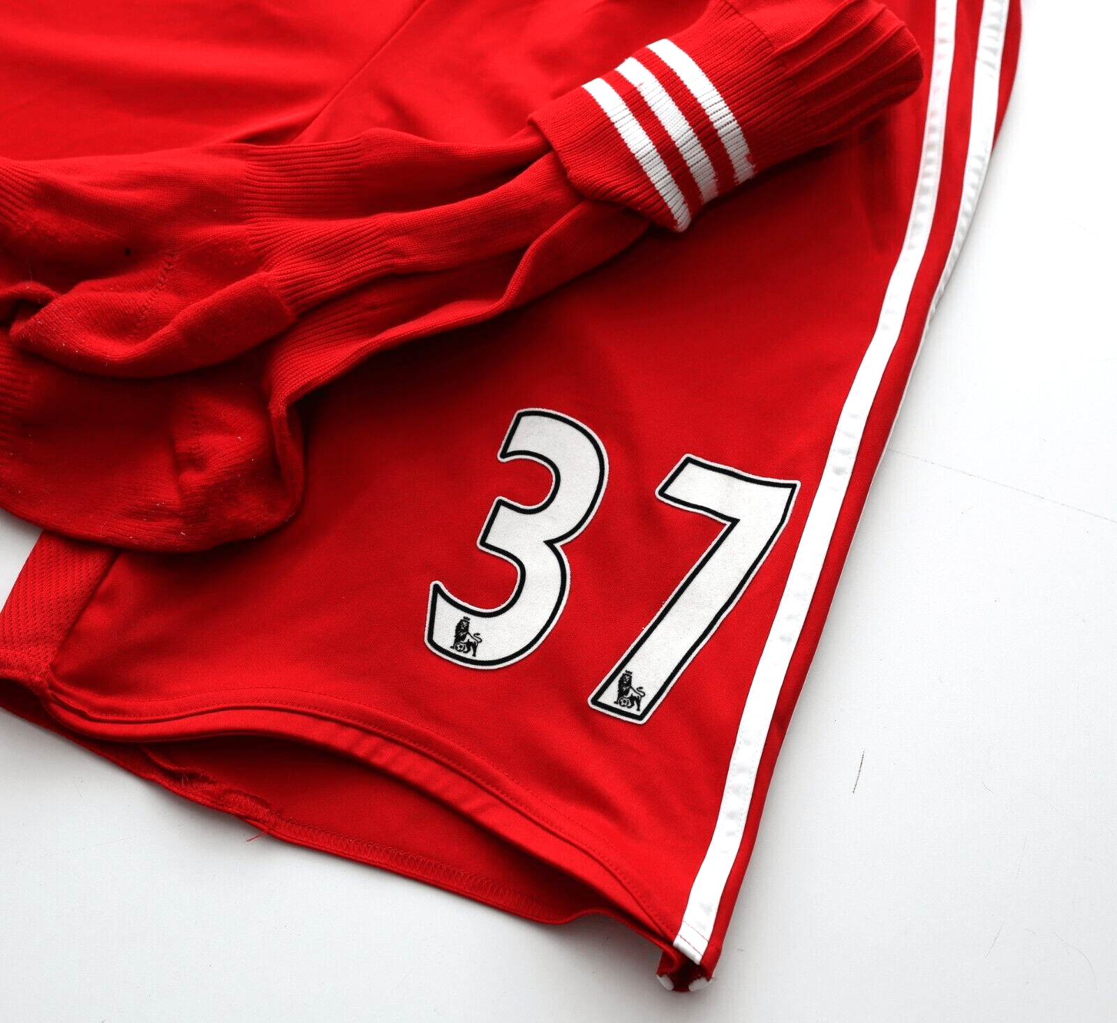 2008/10 SKRTEL #37 Liverpool Vintage adidas Home Football Shirt (M) FULL KIT