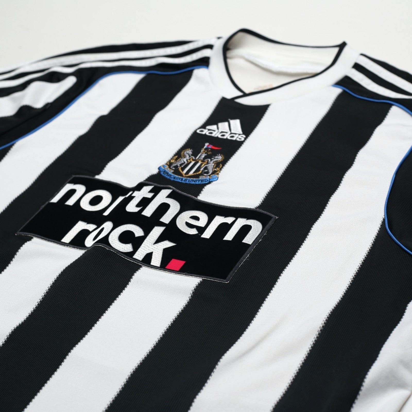 2009/10 Ameobi #23 Newcastle United Vintage adidas Home Football Shirt (L)