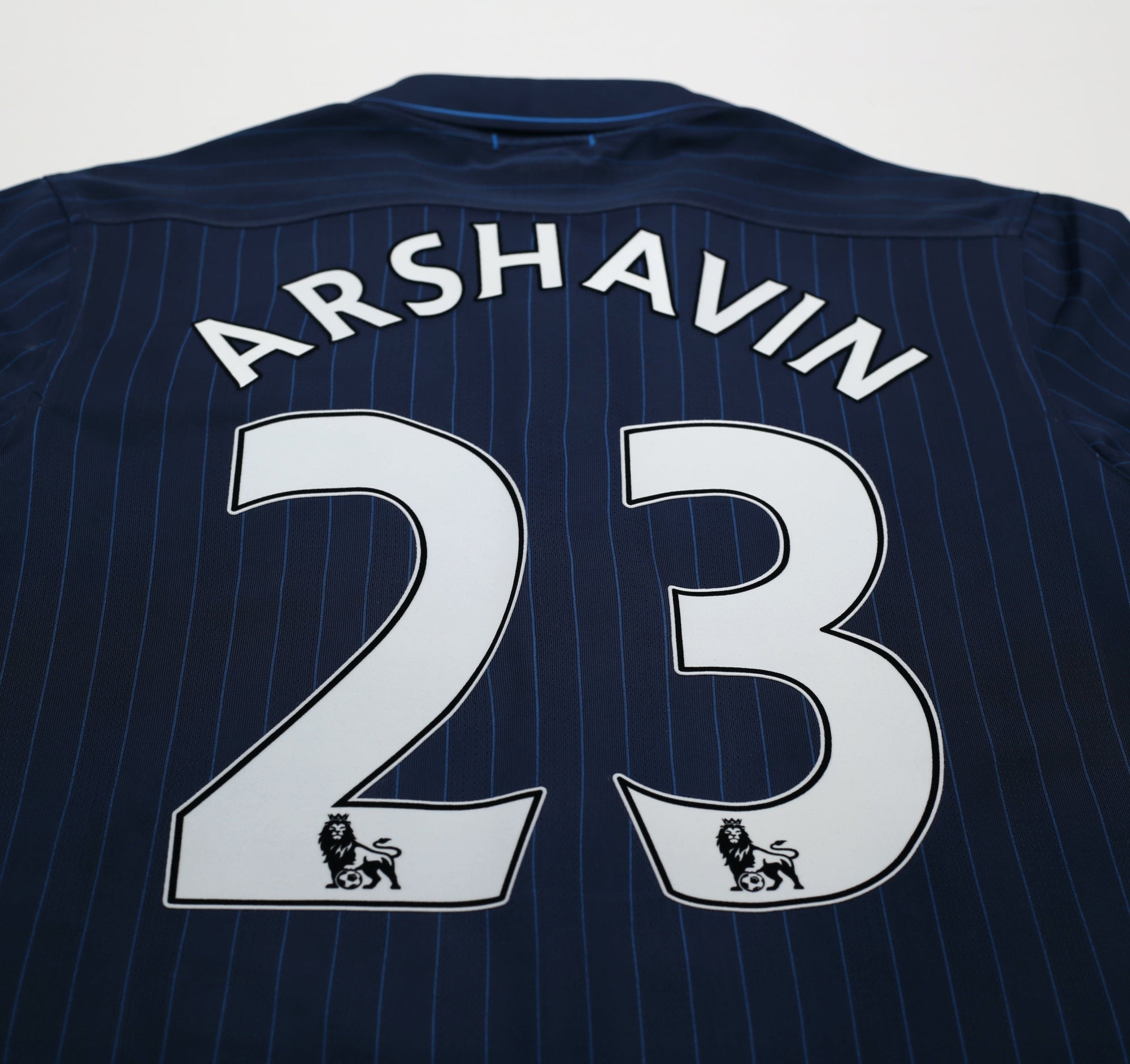 2009/10 ARSHAVIN #23 Arsenal Vintage Nike Away Football Shirt (M/L)