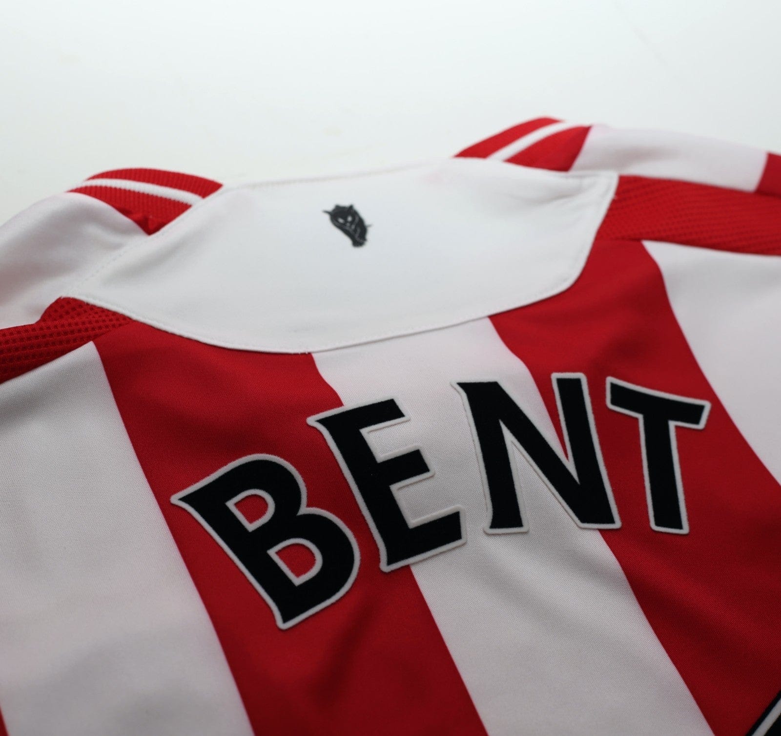 2009/10 BENT #11 Sunderland Vintage Umbro Football Shirt (XL)