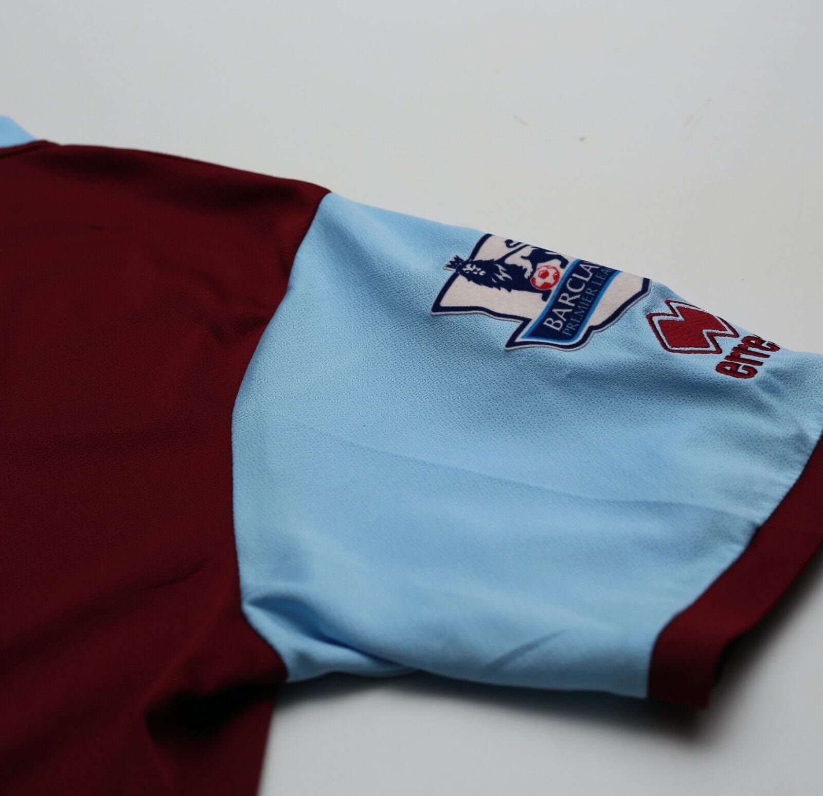 2009/10 BLAKE #20 Burnley Vintage Errea Home Football Shirt (L)