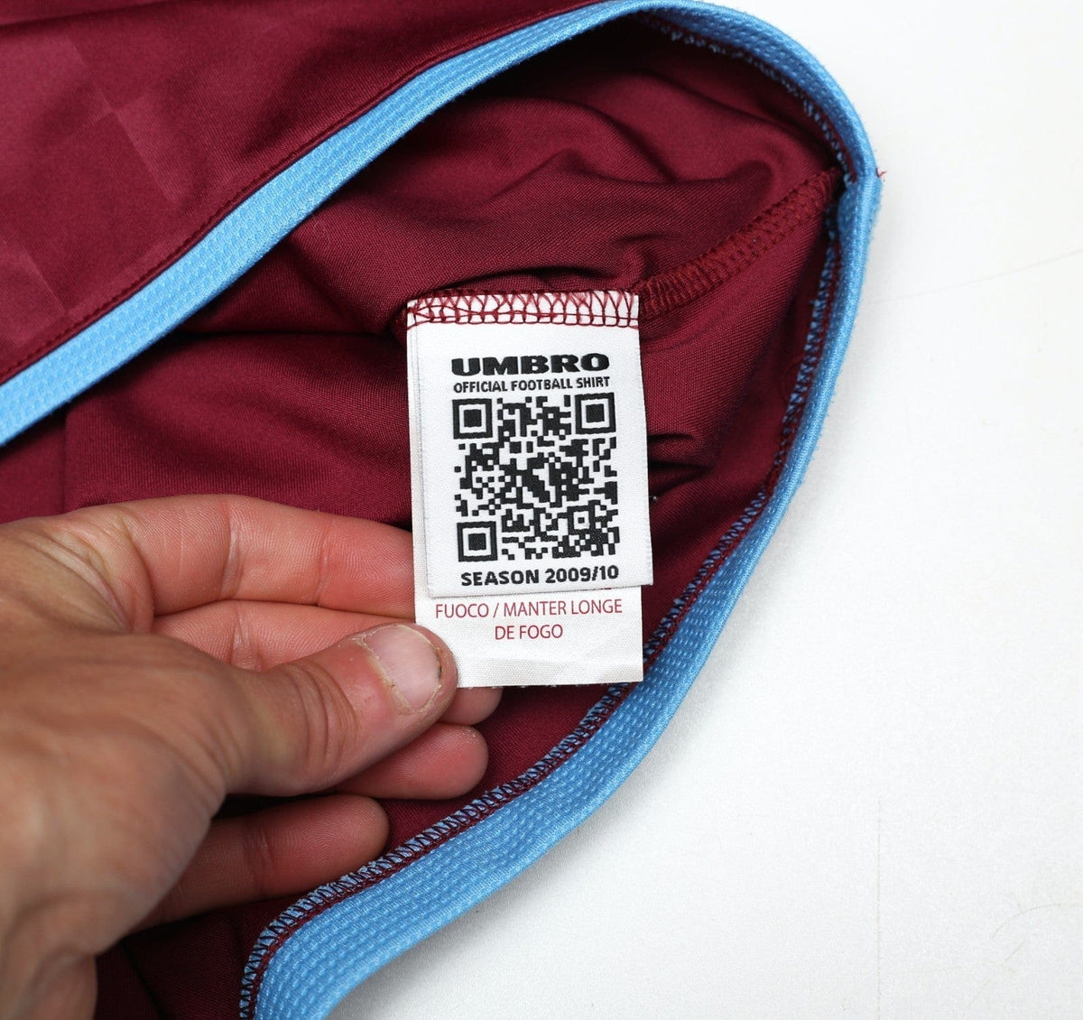 2009/10 DIAMANTI #32 West Ham Vintage Umbro Home Football Shirt (L)