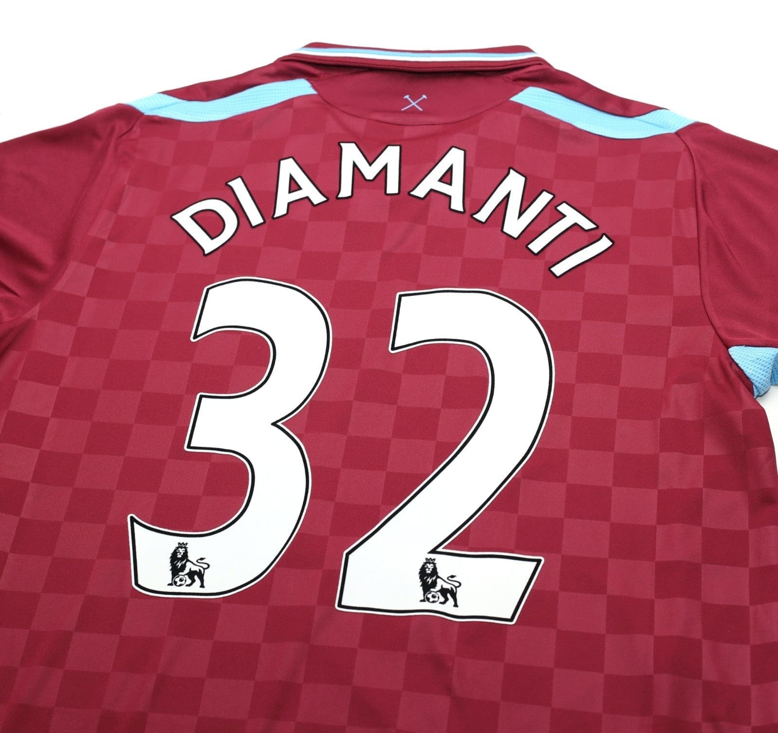 2009/10 DIAMANTI #32 West Ham Vintage Umbro Home Football Shirt (L)