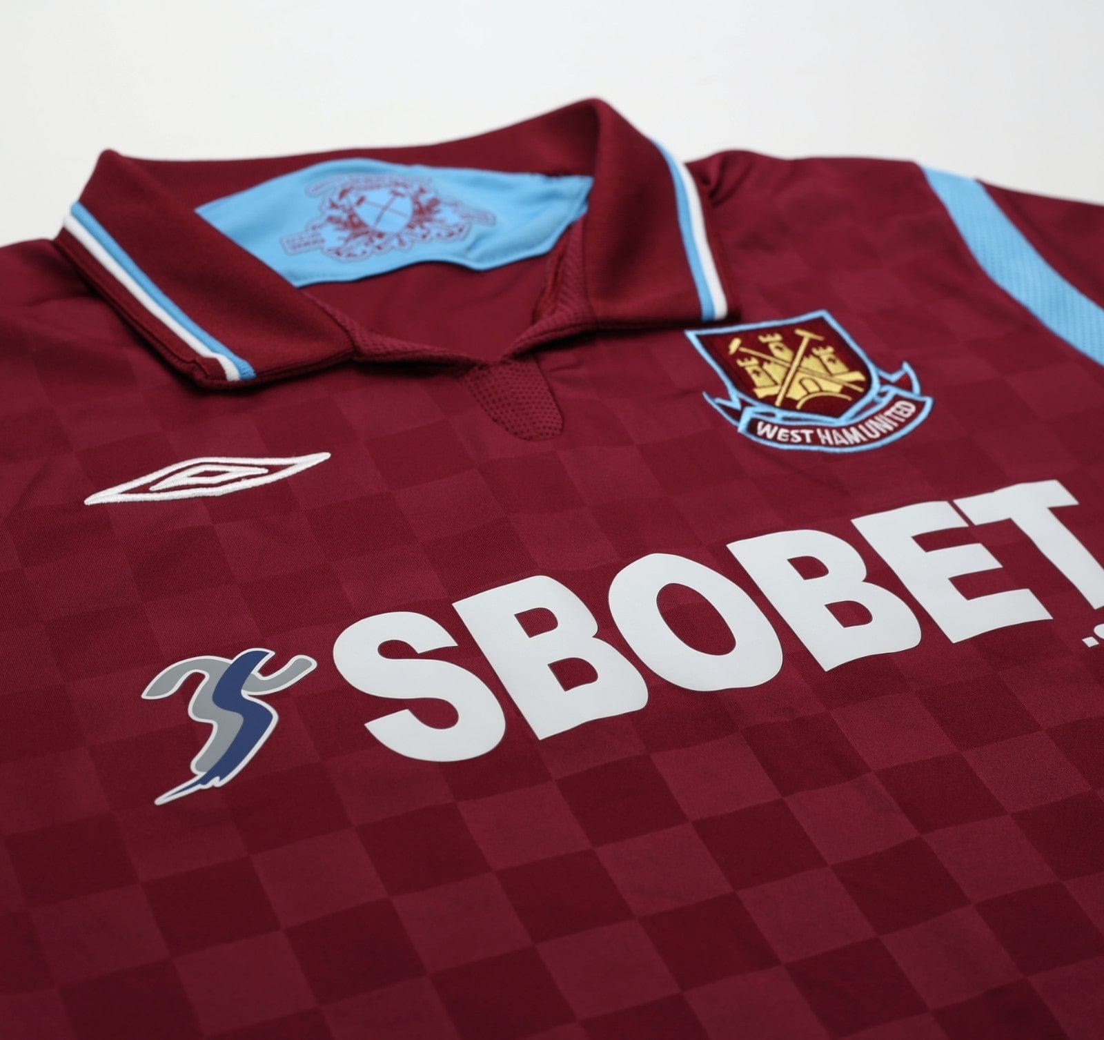 2009/10 DIAMANTI #32 West Ham Vintage Umbro Home Football Shirt (L)