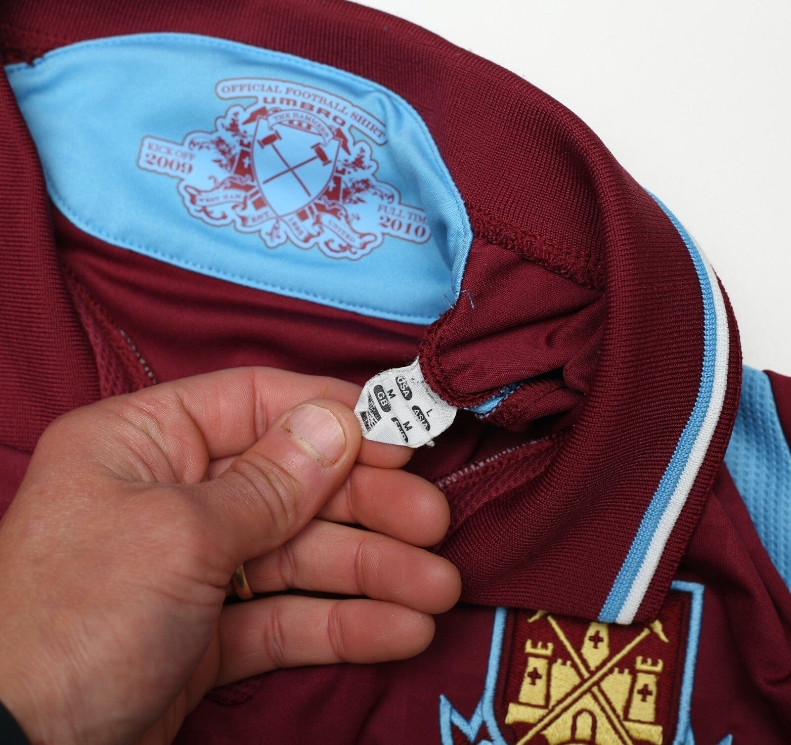 2009/10 DIAMANTI #32 West Ham Vintage Umbro Home Football Shirt (M)