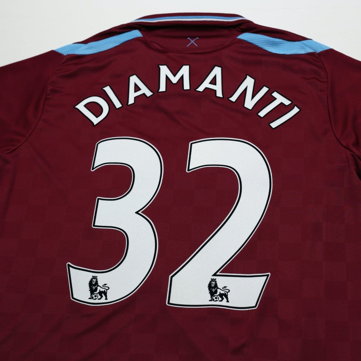 2009/10 Diamanti #32 West Ham Vintage Umbro Home Football Shirt (M)