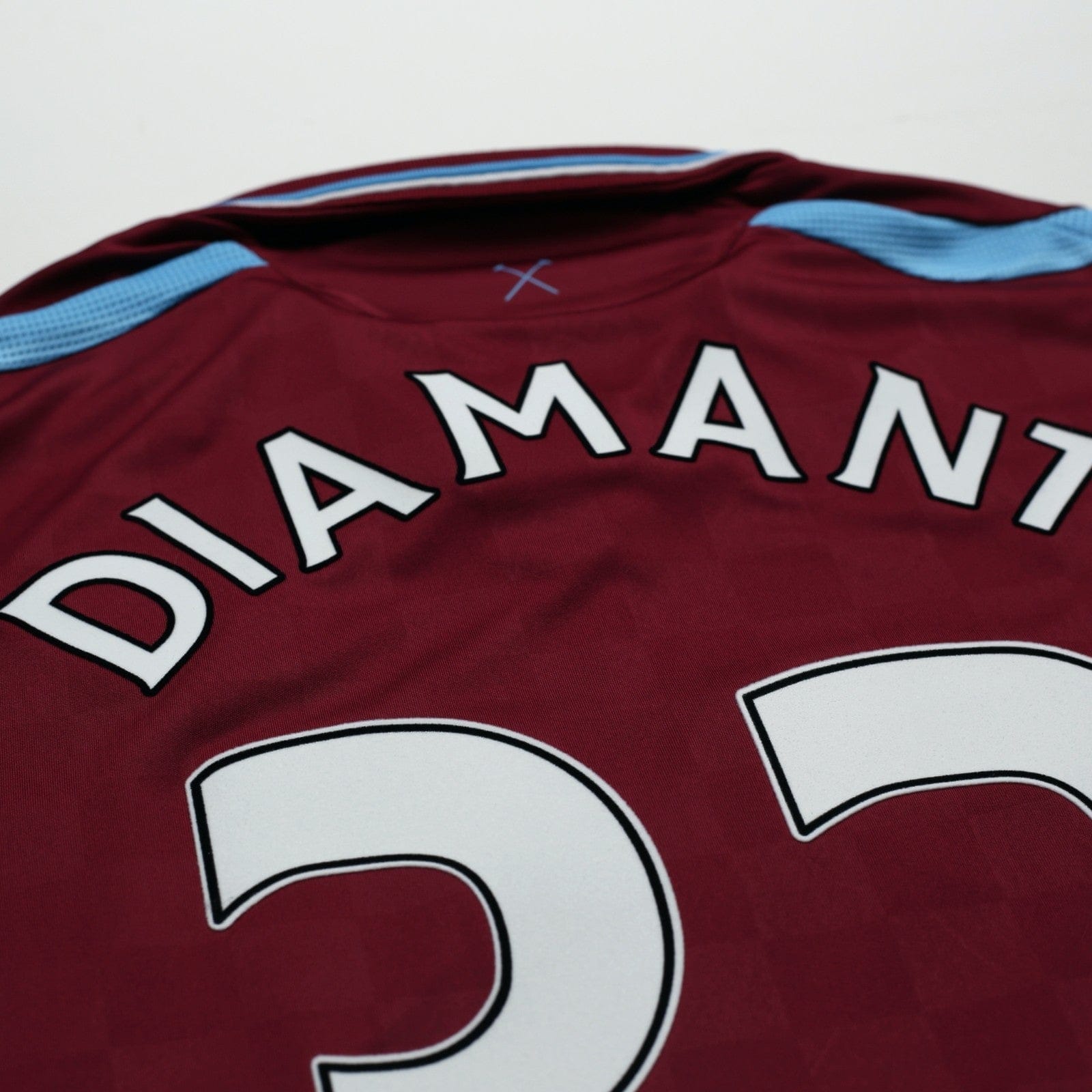 2009/10 Diamanti #32 West Ham Vintage Umbro Home Football Shirt (M)