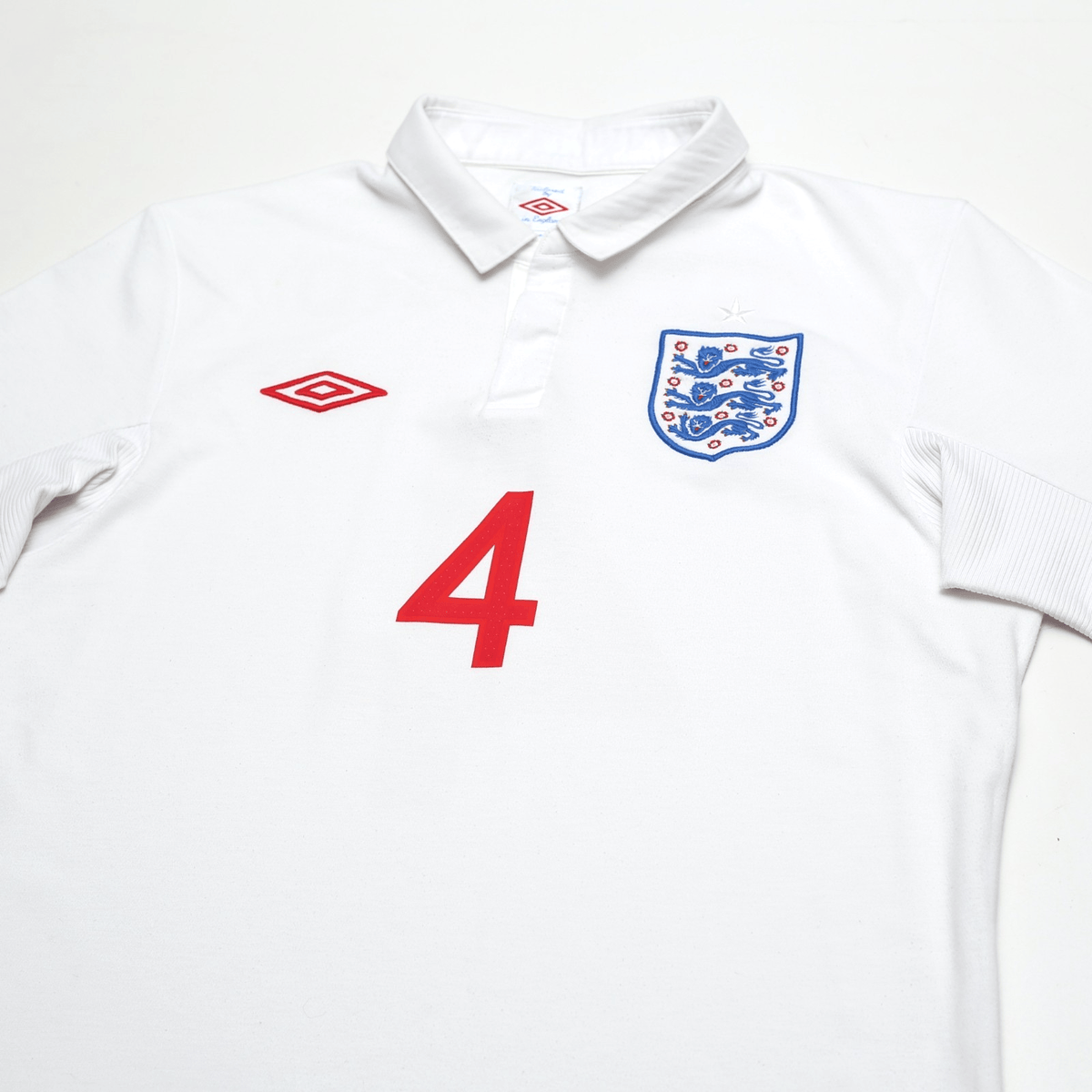 2009/10 Gerrard #4 England Vintage Umbro Home Football Shirt (S) WC 2010 (38)