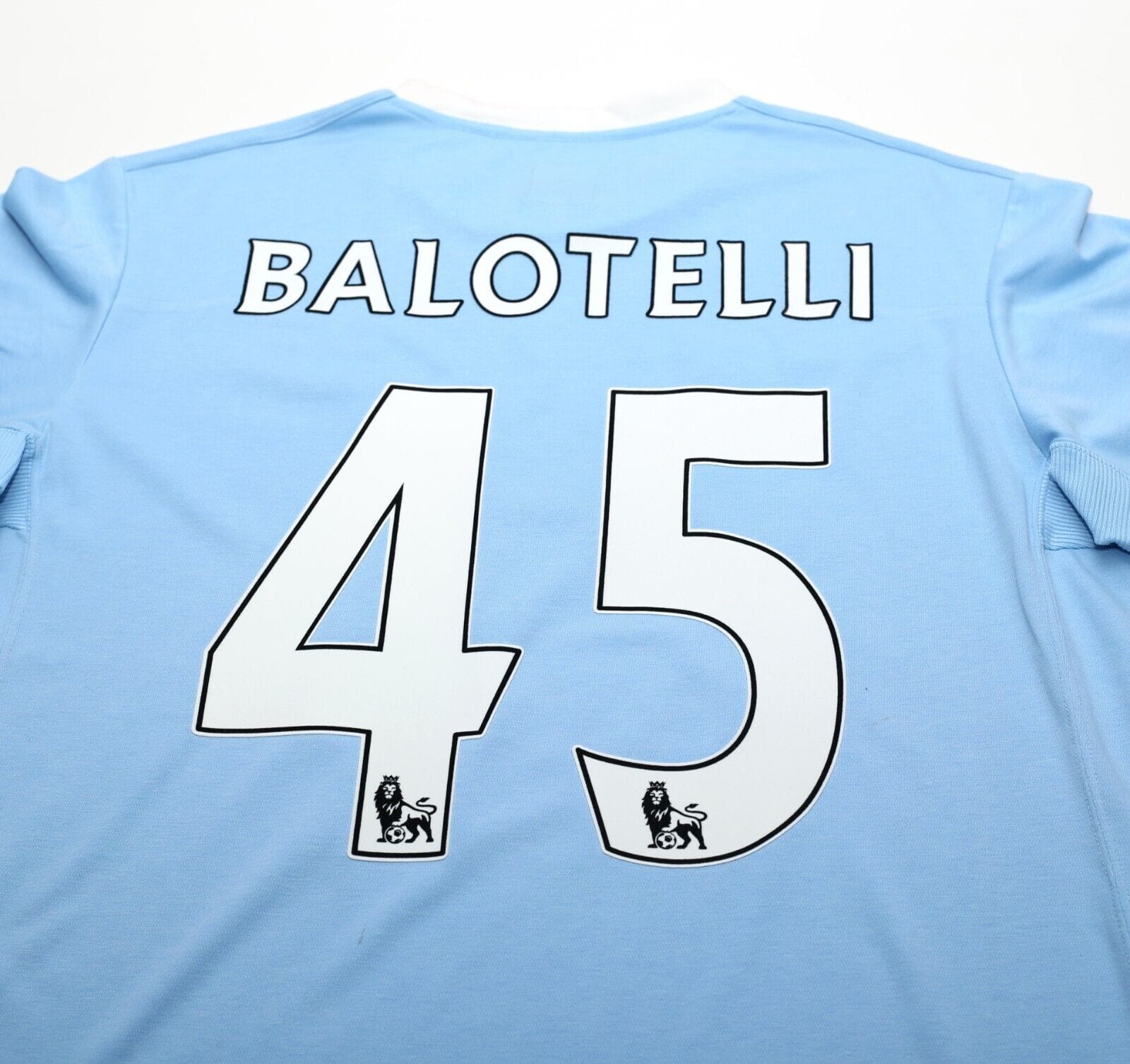 2010/11 BALOTELLI #45 Manchester City Vintage Umbro Football Shirt (L)