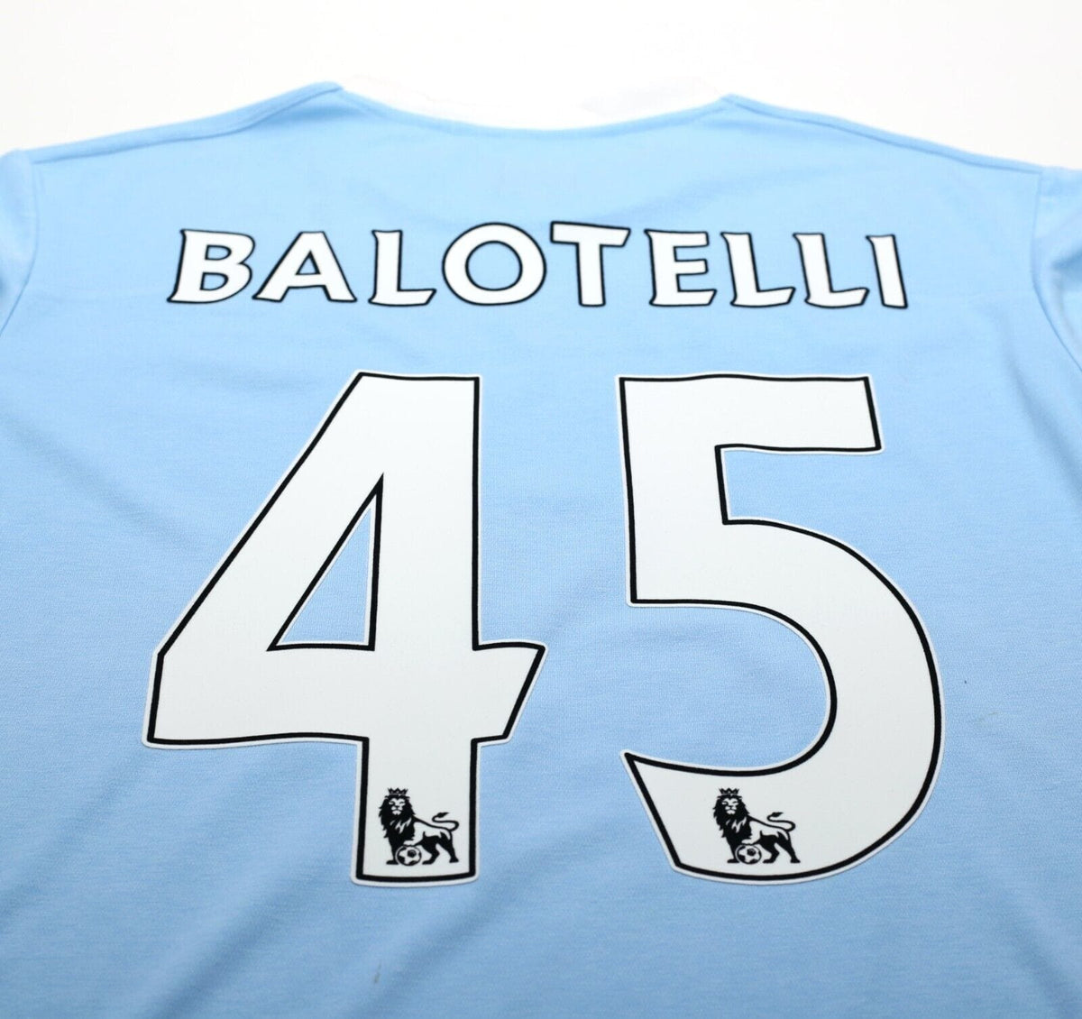 2010/11 BALOTELLI #45 Manchester City Vintage Umbro Football Shirt (L)